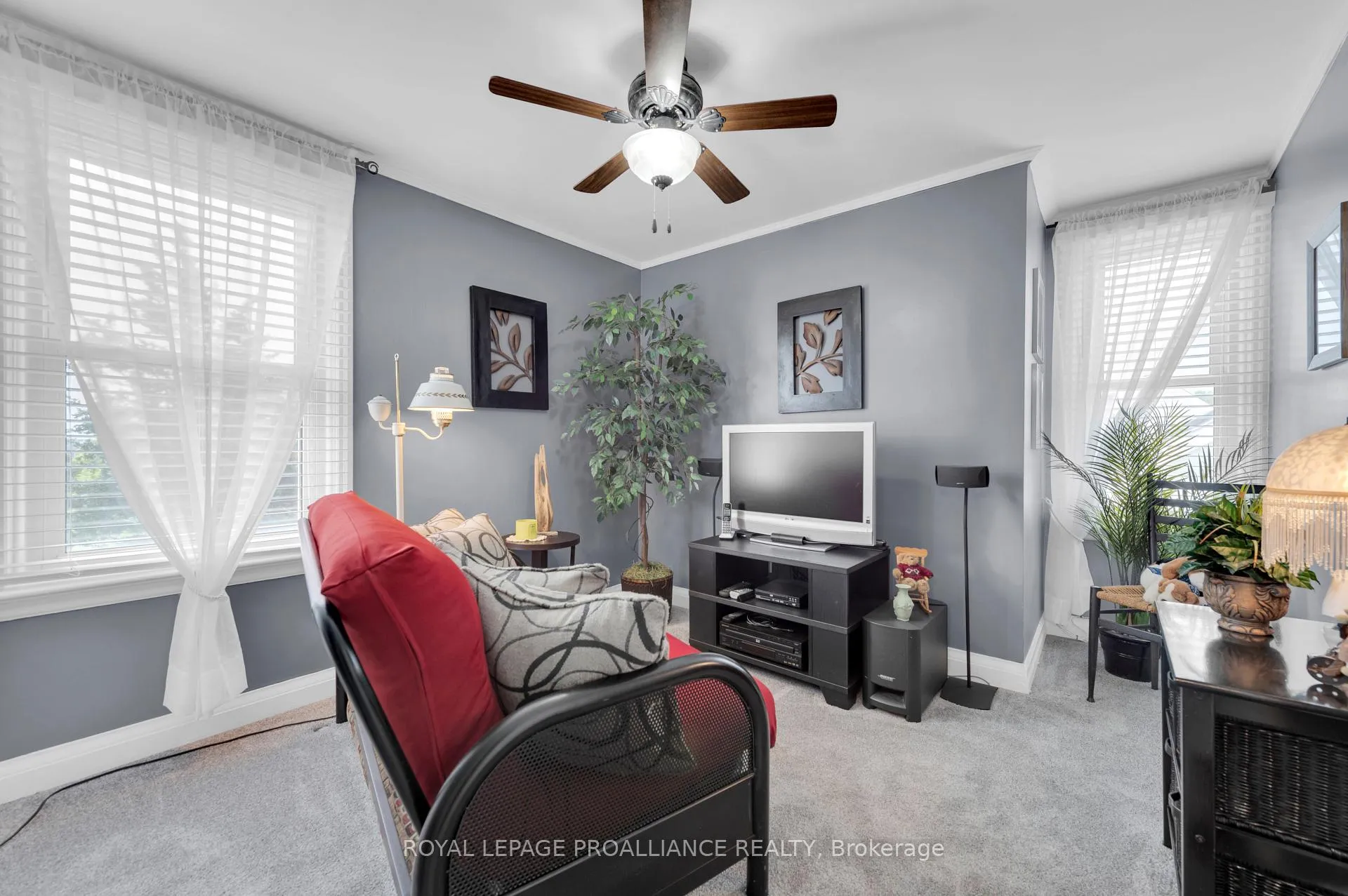 Photo 23 of 107 Bay Drive, Belleville, Belleville Ward — HOMEH