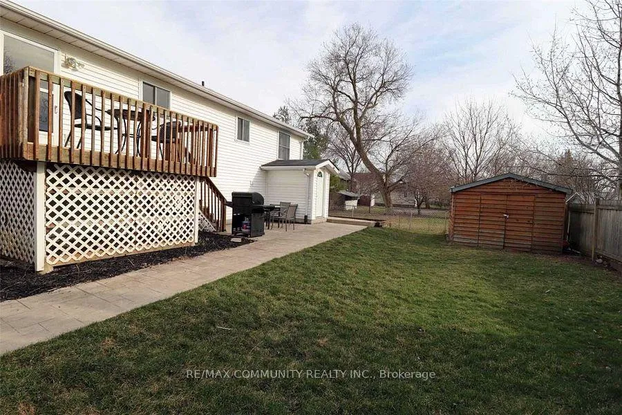 Photo 5 of Unit Main, 6 Lywood Street, Belleville, Thurlow Ward — HOMEH