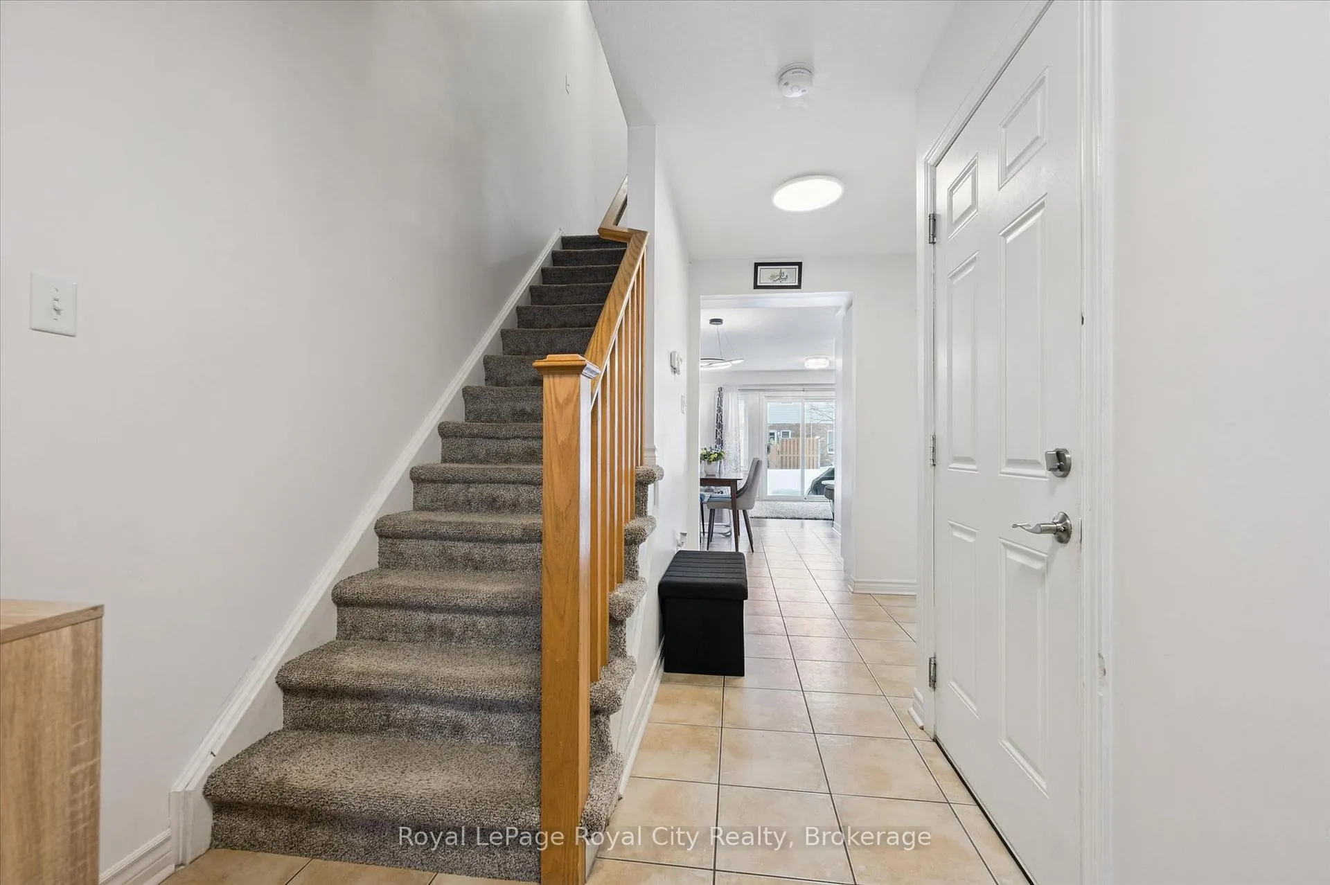Photo 4 of 91 Lambeth Way, Guelph, Pineridge/Westminster Woods — HOMEH