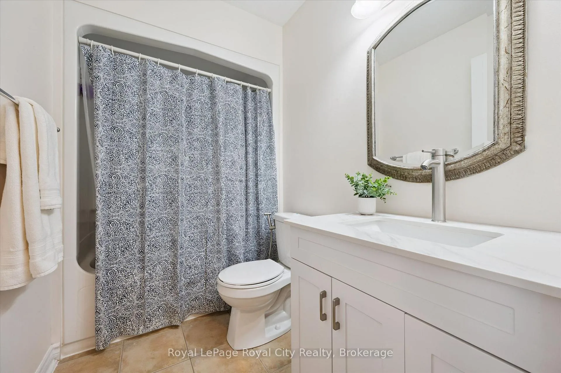 Photo 24 of 91 Lambeth Way, Guelph, Pineridge/Westminster Woods — HOMEH