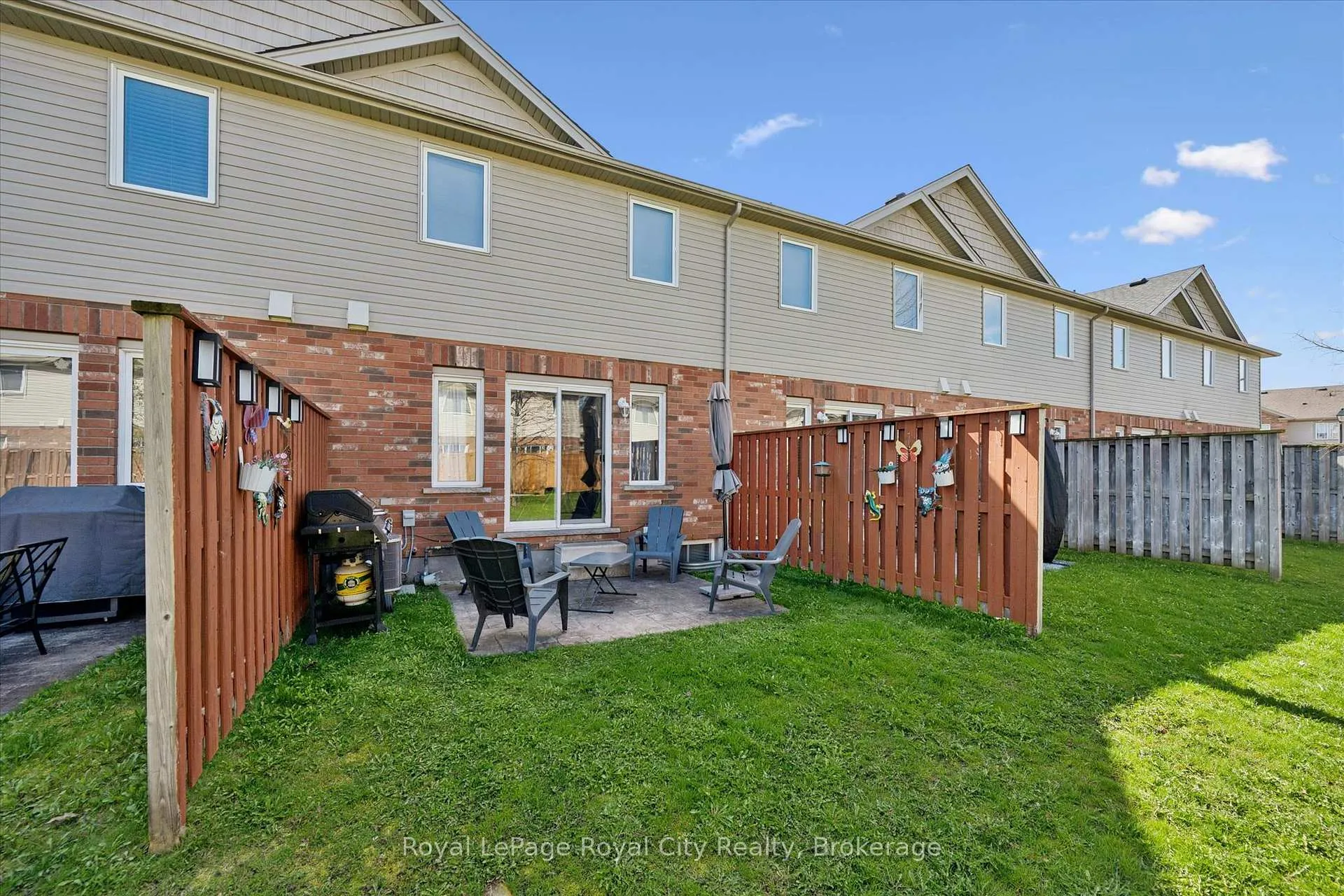 Photo 35 of 91 Lambeth Way, Guelph, Pineridge/Westminster Woods — HOMEH