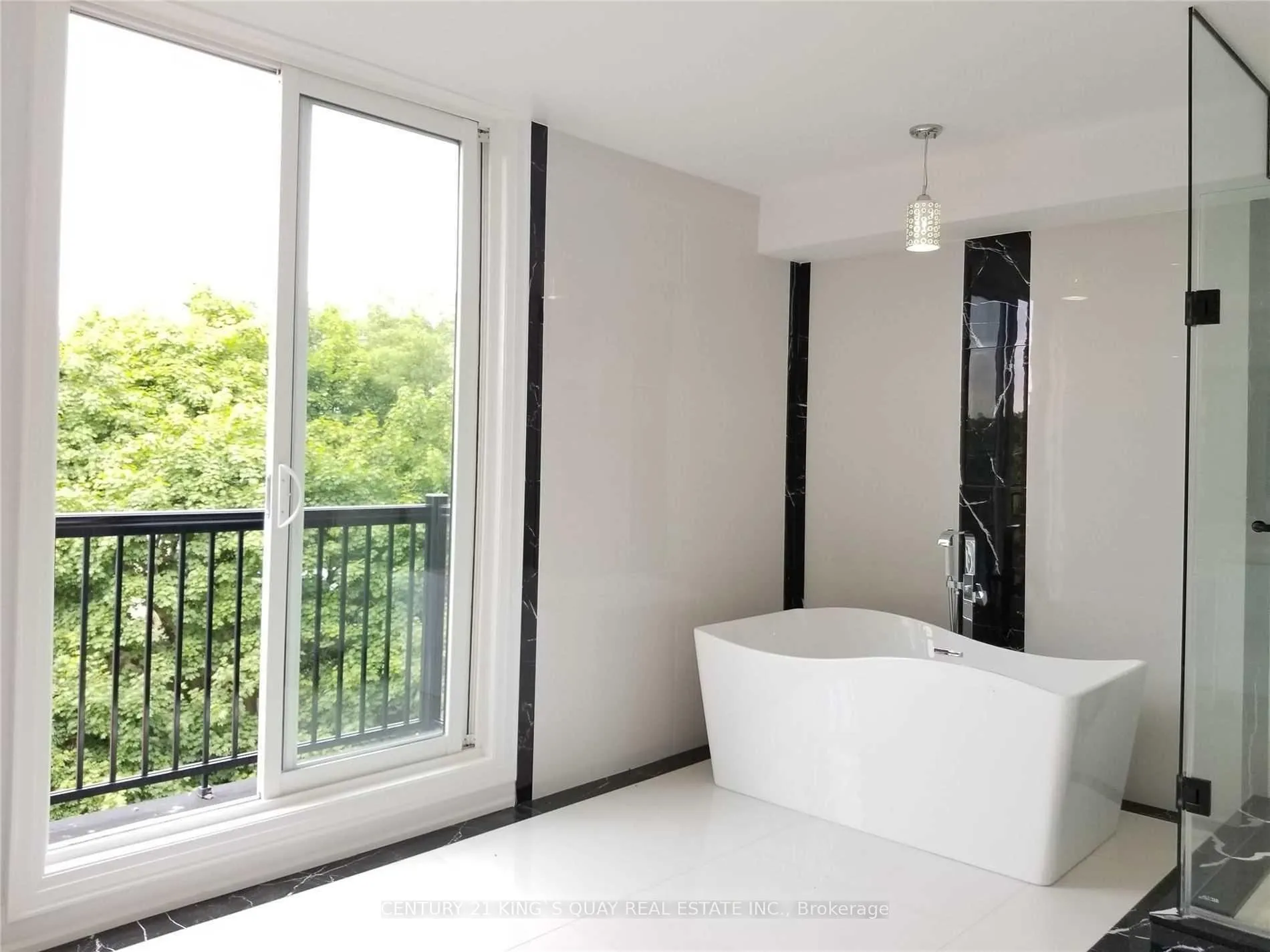 Photo 9 of 230 Mcrae Drive, Toronto, Leaside — HOMEH
