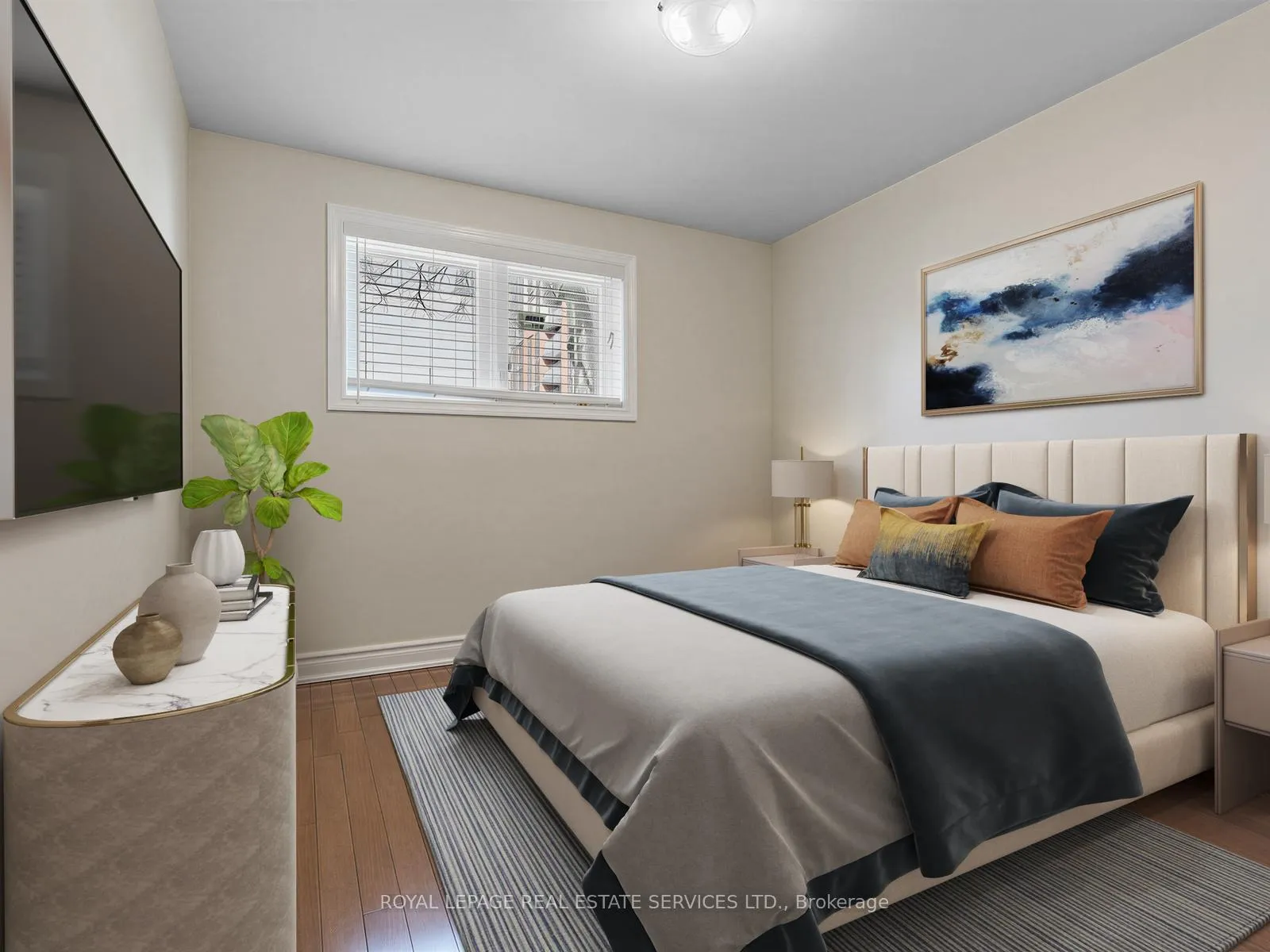Photo 14 of 44 Caracas Road, North York, Bayview Village — HOMEH
