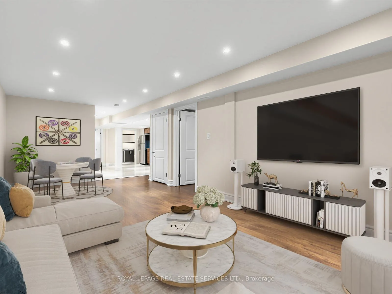 Photo 16 of 44 Caracas Road, North York, Bayview Village — HOMEH