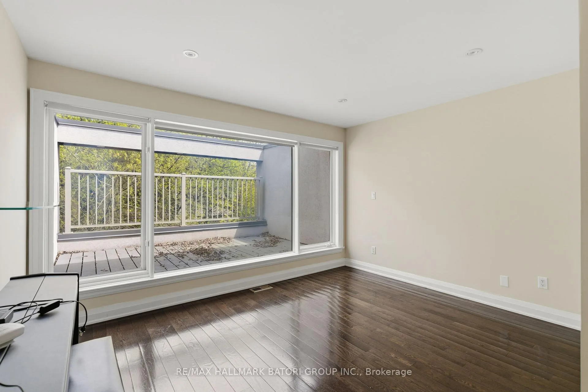 Photo 30 of 24A Oxton Avenue, Toronto, Yonge-St. Clair — HOMEH