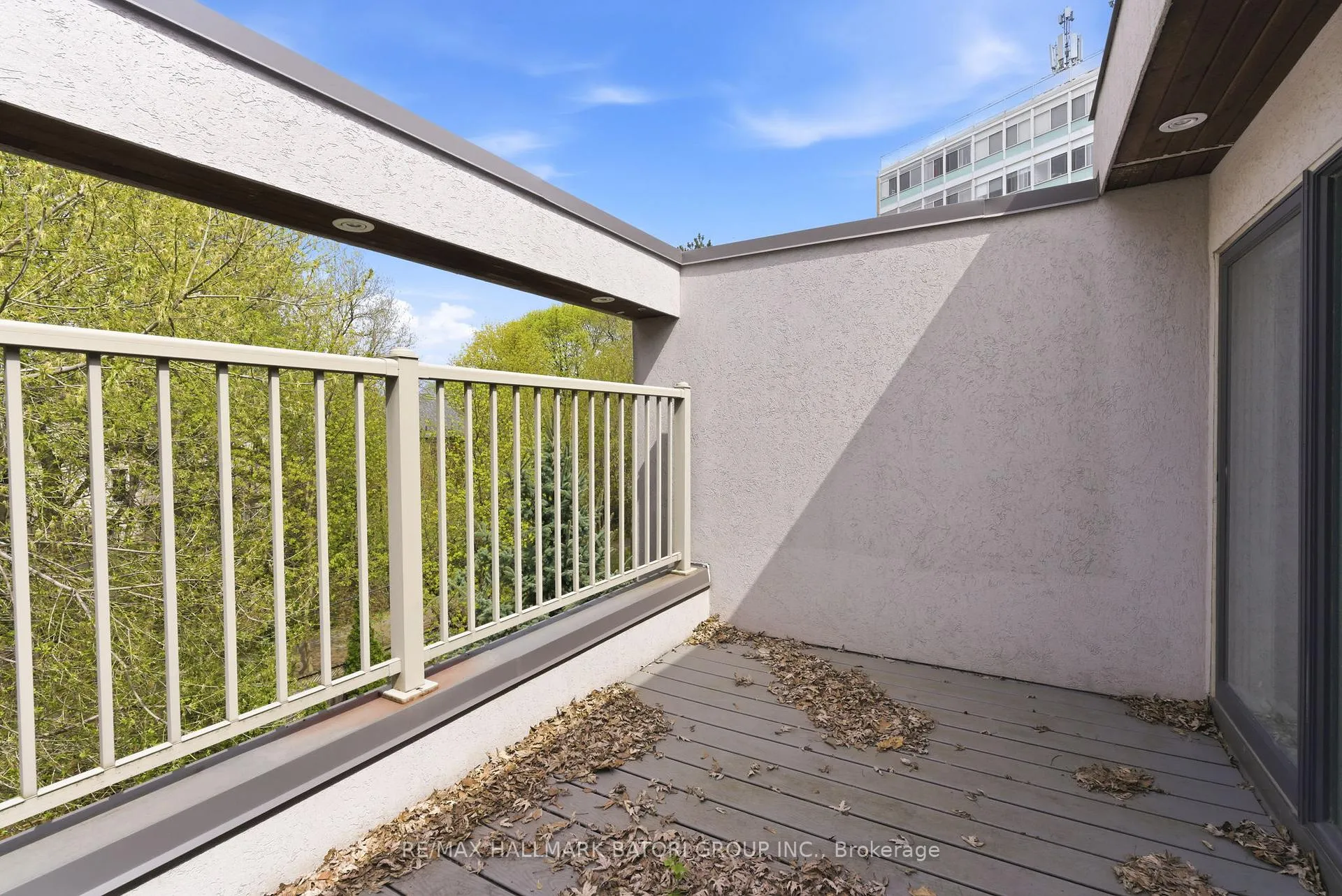 Photo 31 of 24A Oxton Avenue, Toronto, Yonge-St. Clair — HOMEH