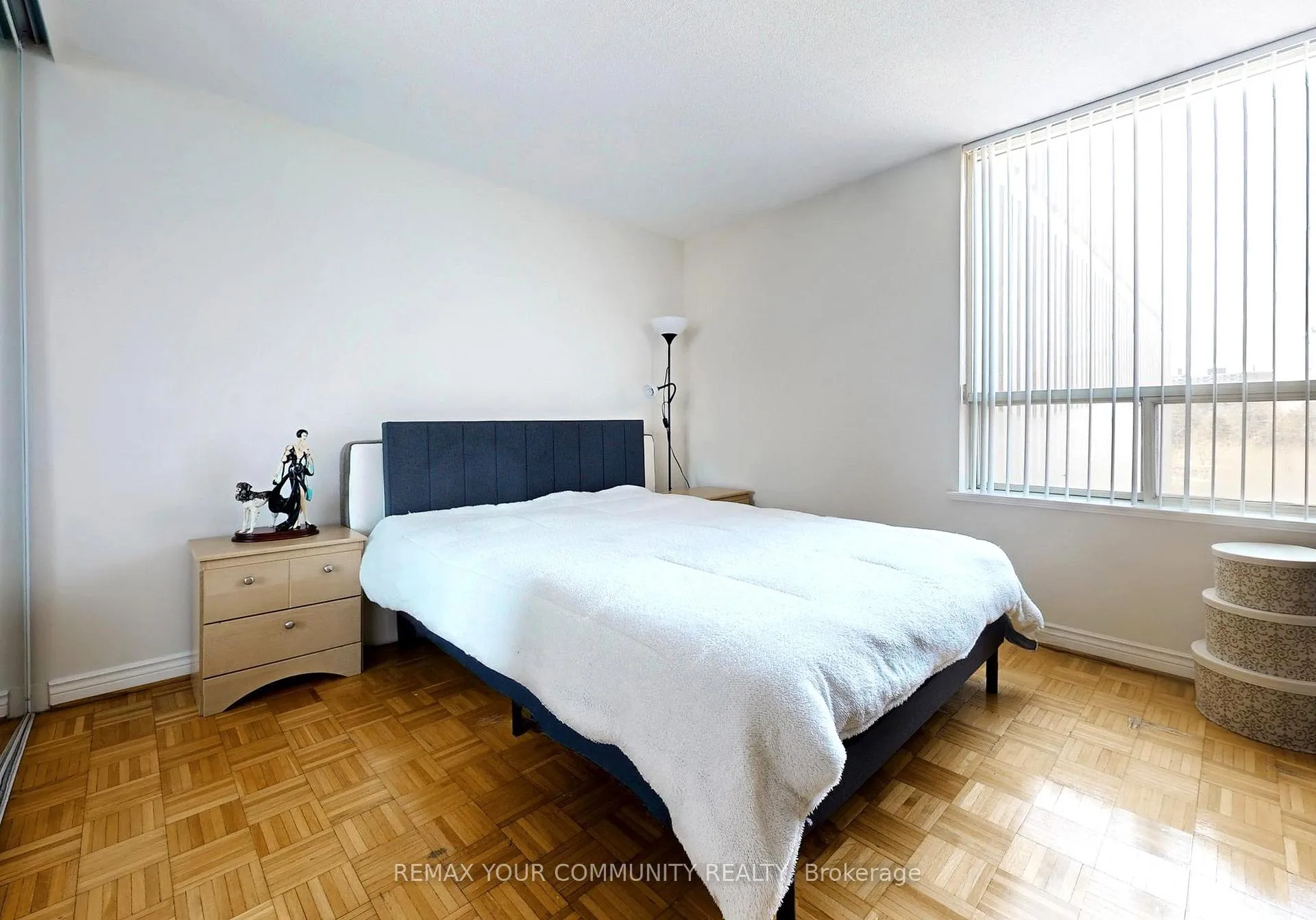 Photo 20 of Unit 514, 7 Townsgate Drive, Vaughan, Crestwood-Springfarm-Yorkhill — HOMEH
