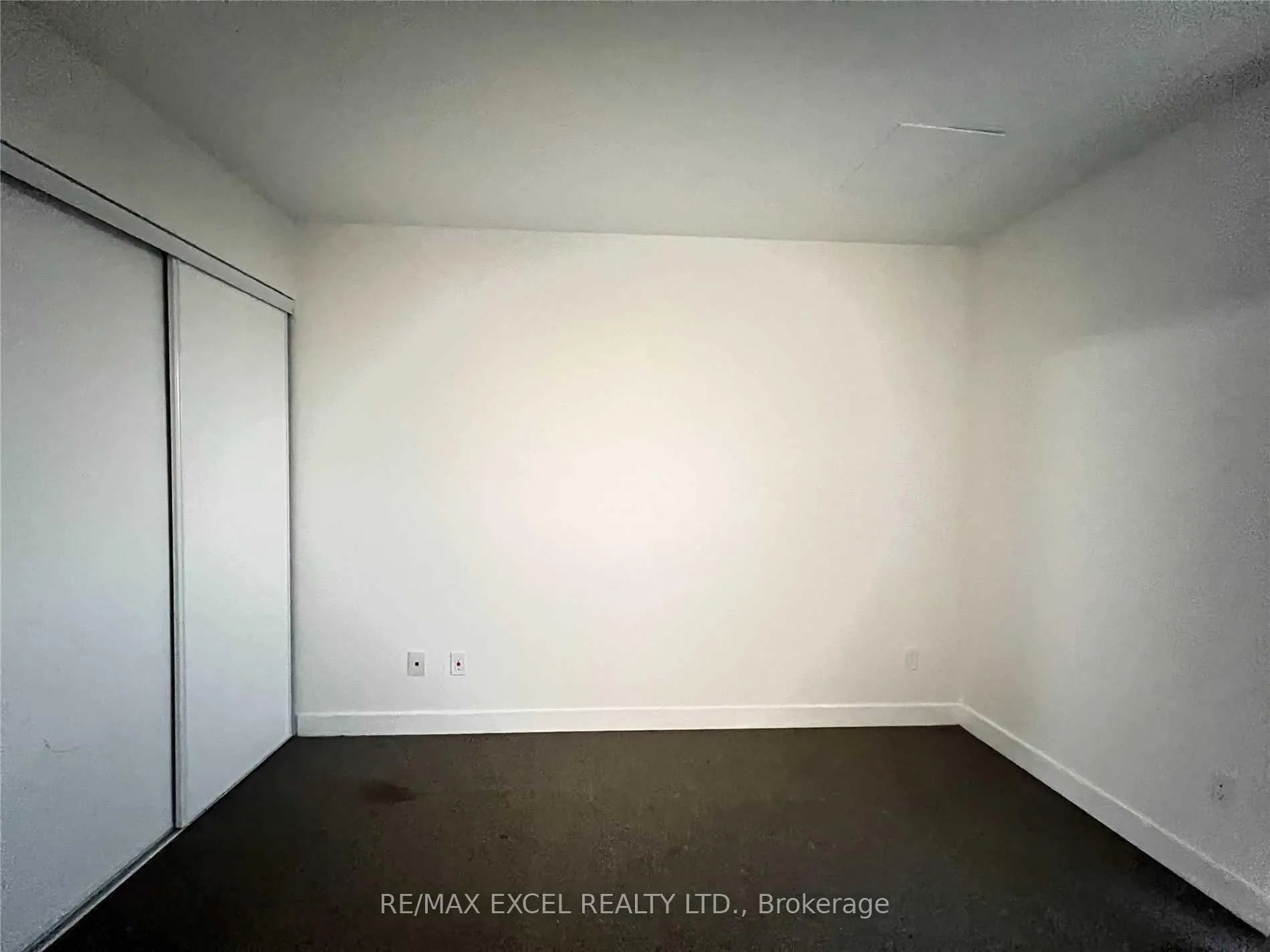 Photo 9 of Unit 710, 120 Varna Drive, Toronto, Englemount-Lawrence — HOMEH