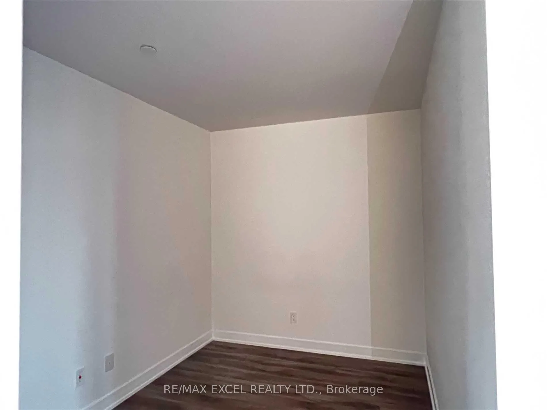 Photo 11 of Unit 710, 120 Varna Drive, Toronto, Englemount-Lawrence — HOMEH