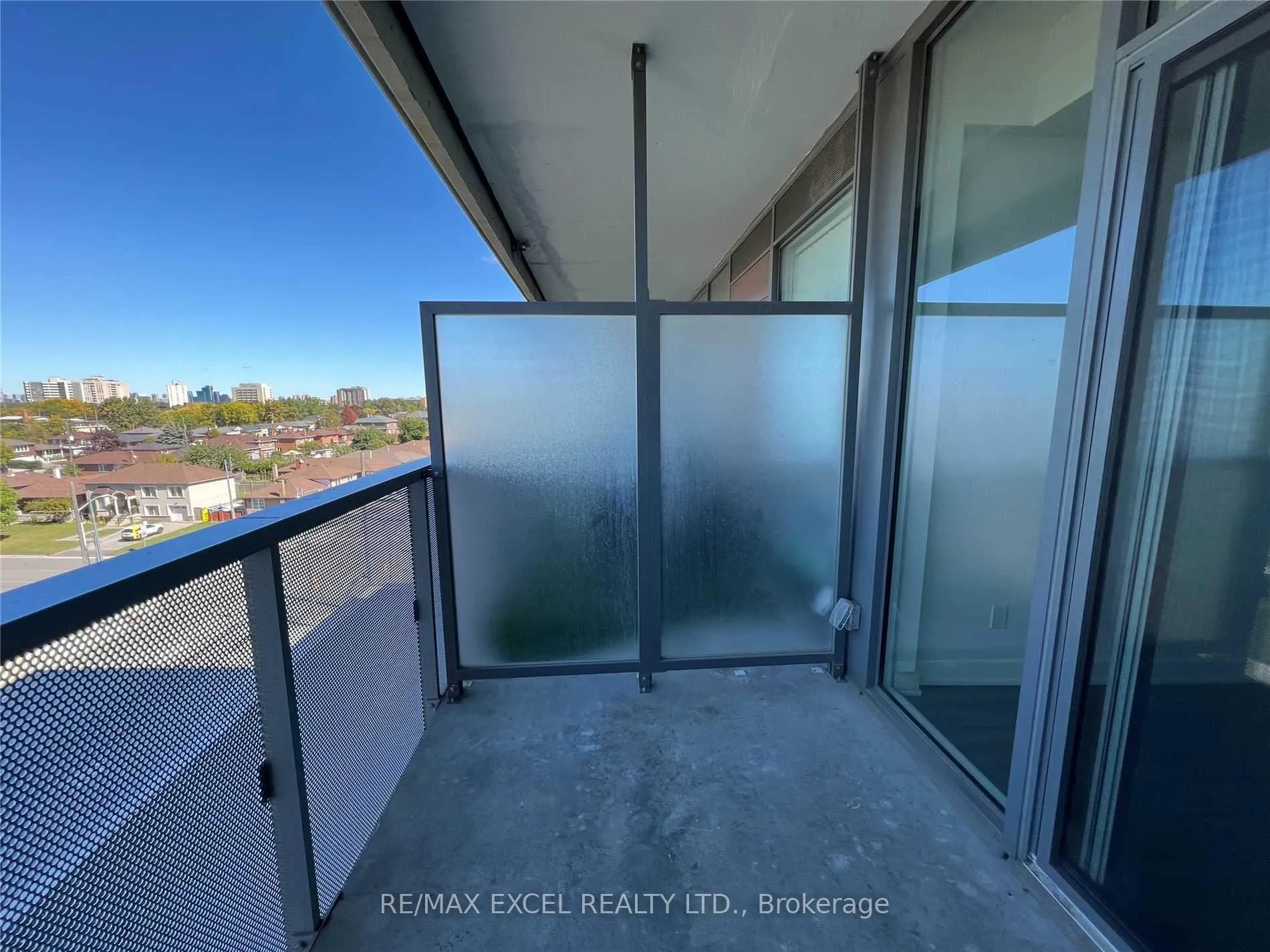 Photo 13 of Unit 710, 120 Varna Drive, Toronto, Englemount-Lawrence — HOMEH