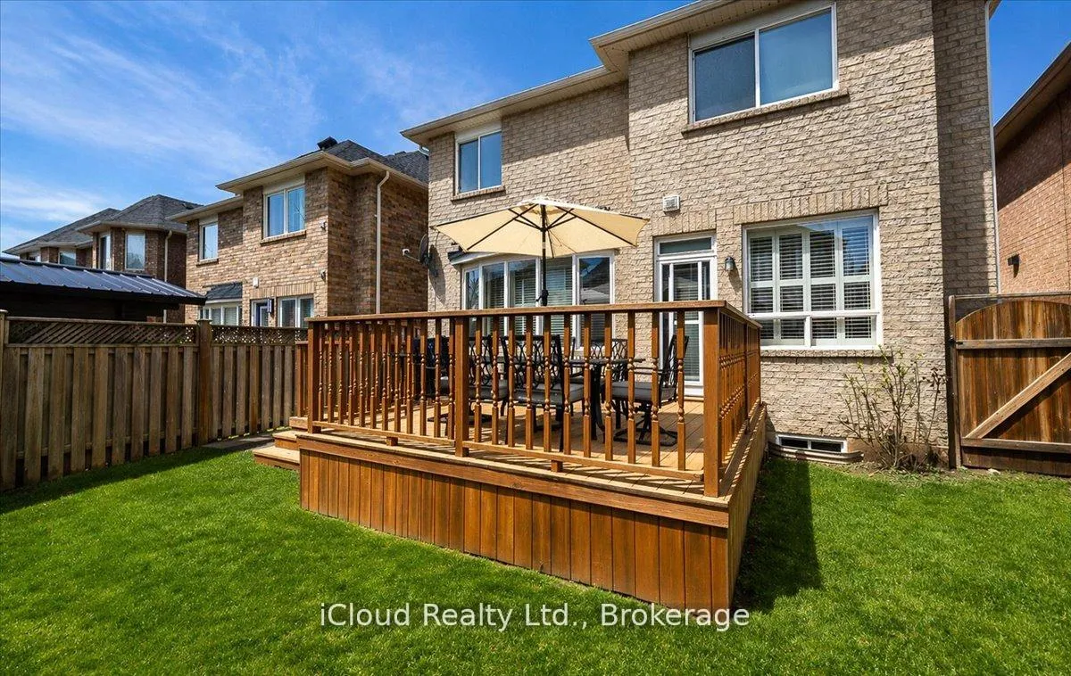 Photo 4 of 625 Laughren Crescent, Milton, Coates — HOMEH