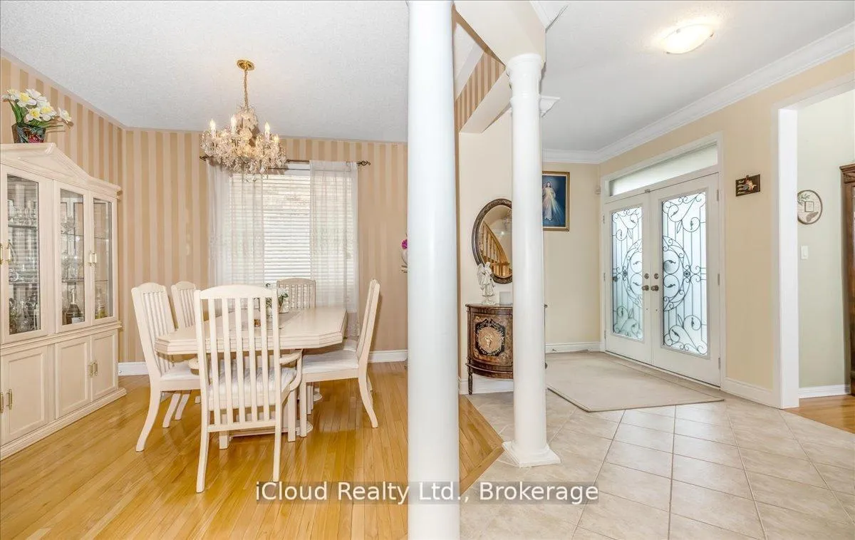 Photo 16 of 625 Laughren Crescent, Milton, Coates — HOMEH