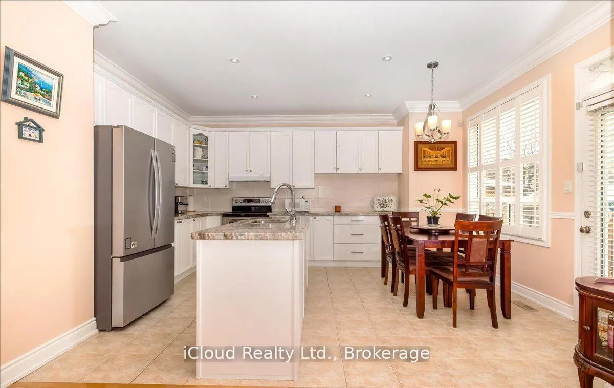 Photo 17 of 625 Laughren Crescent, Milton, Coates — HOMEH