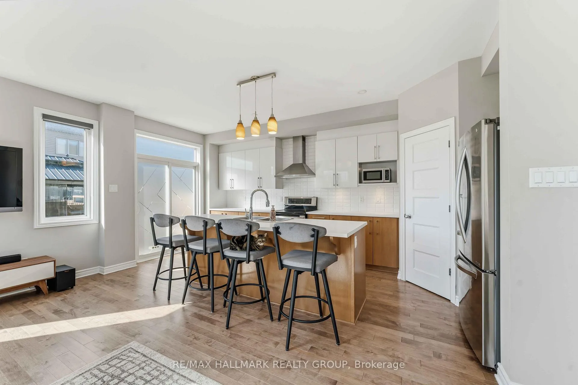 Photo 8 of 534 Hyssop Street, Ottawa, Avalon West — HOMEH