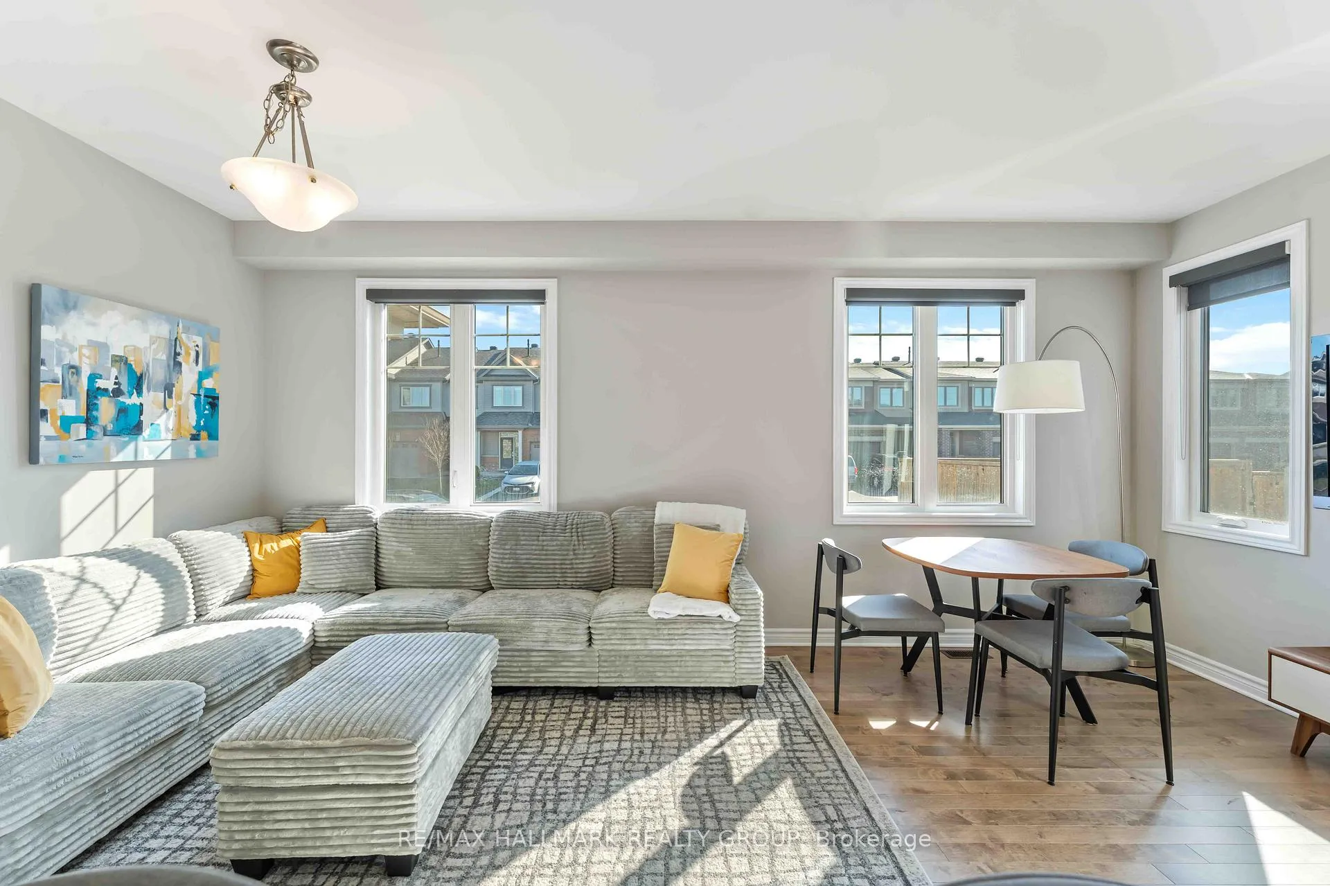 Photo 14 of 534 Hyssop Street, Ottawa, Avalon West — HOMEH