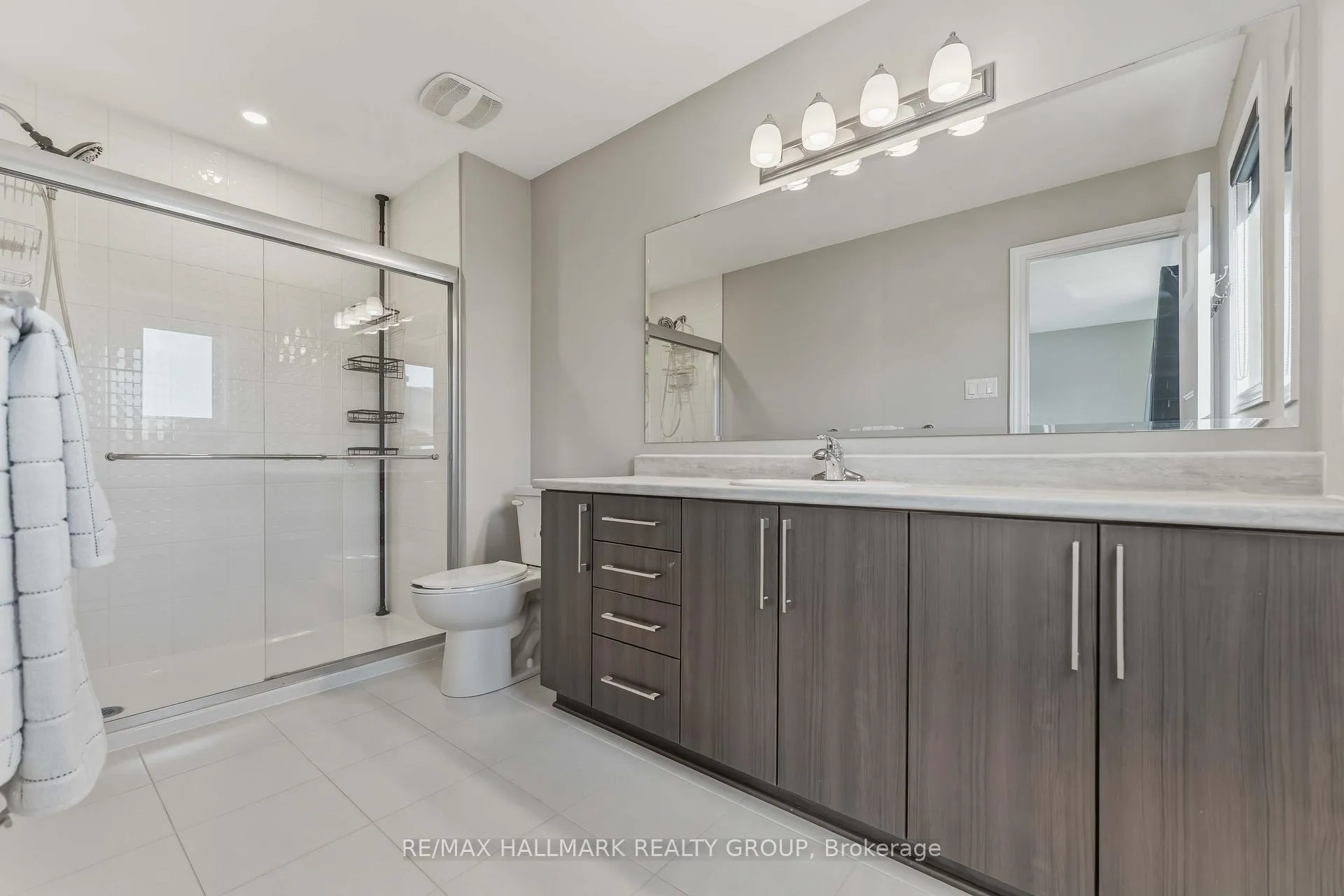 Photo 20 of 534 Hyssop Street, Ottawa, Avalon West — HOMEH
