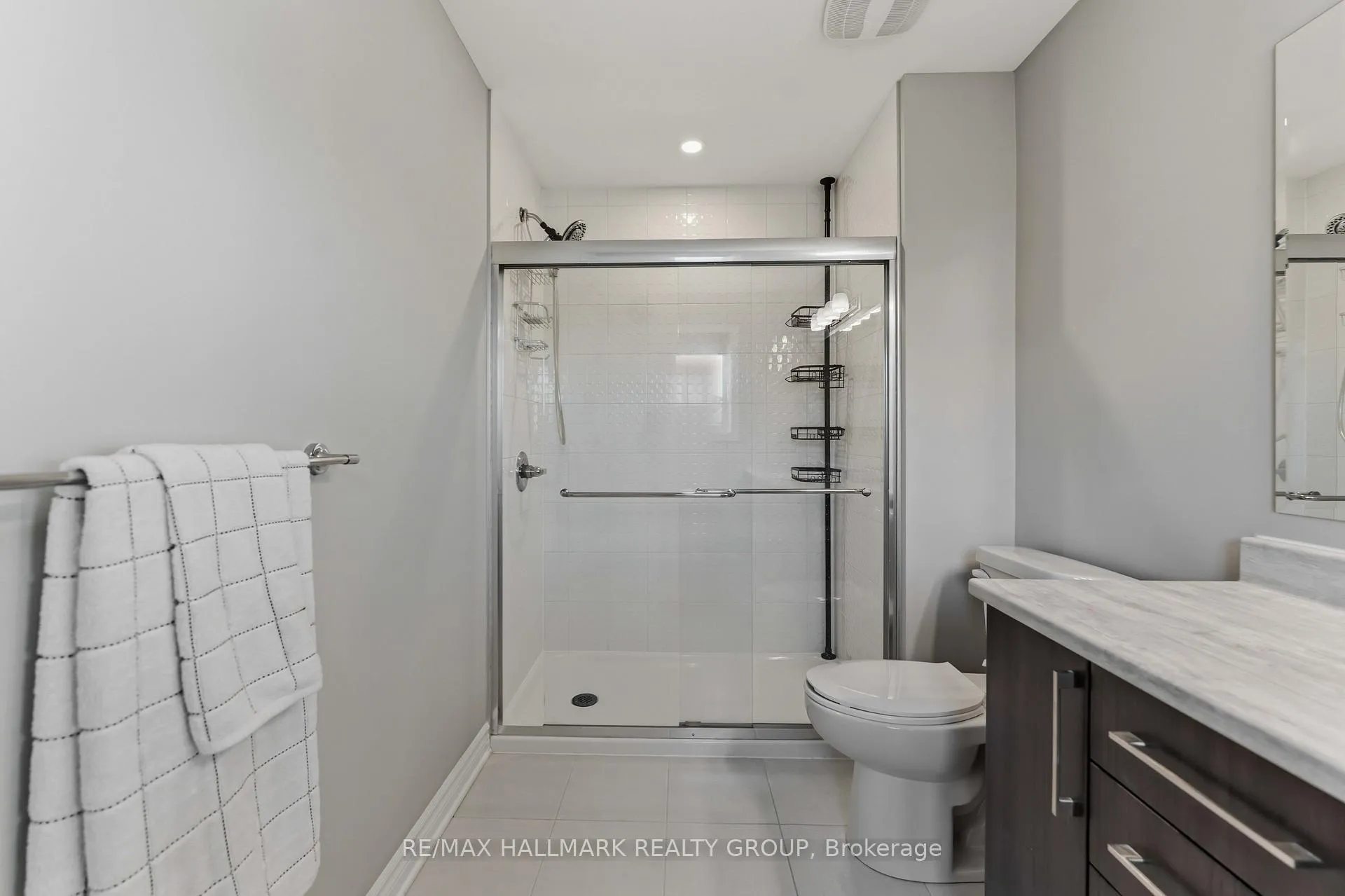 Photo 21 of 534 Hyssop Street, Ottawa, Avalon West — HOMEH