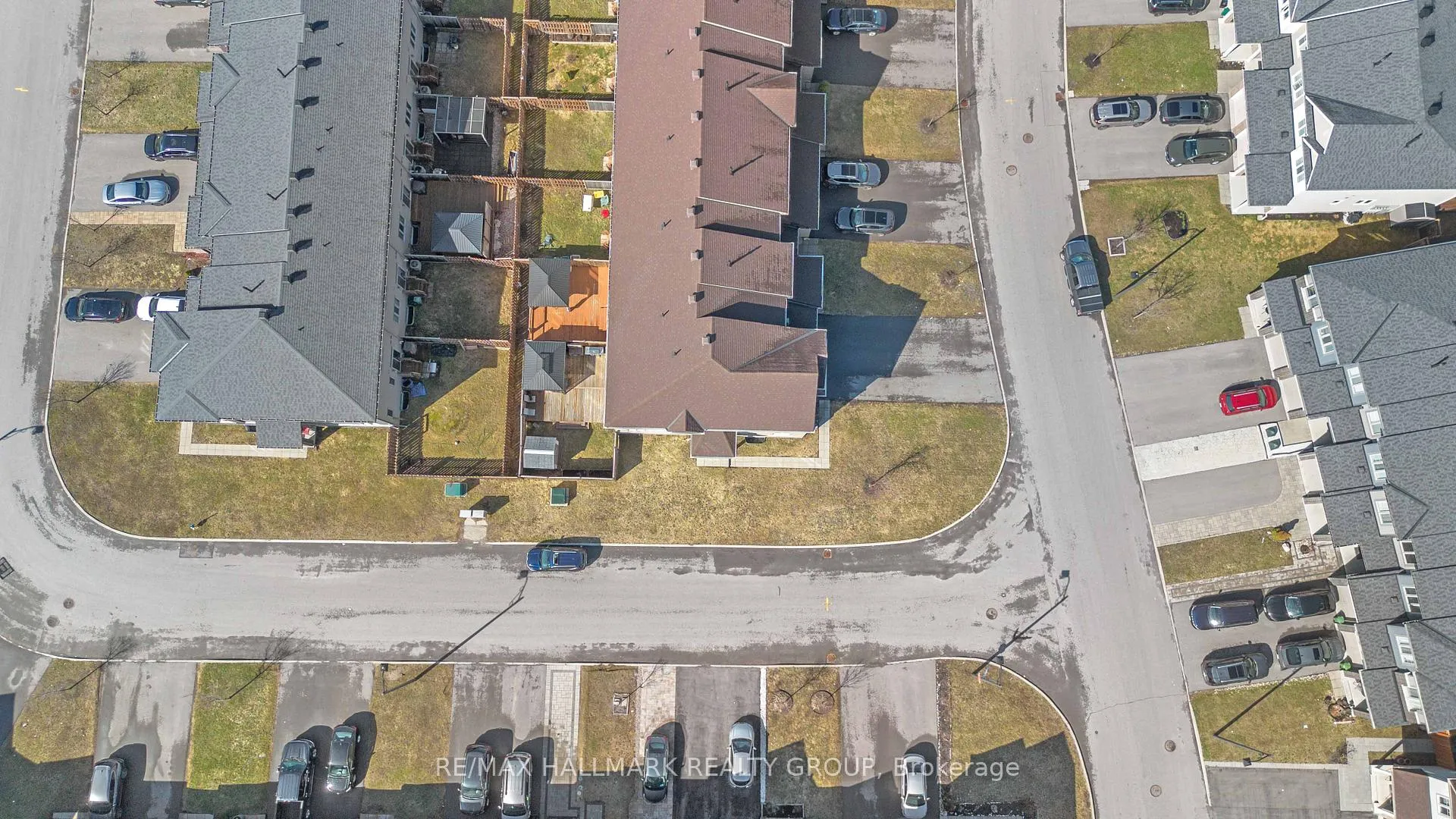 Photo 40 of 534 Hyssop Street, Ottawa, Avalon West — HOMEH