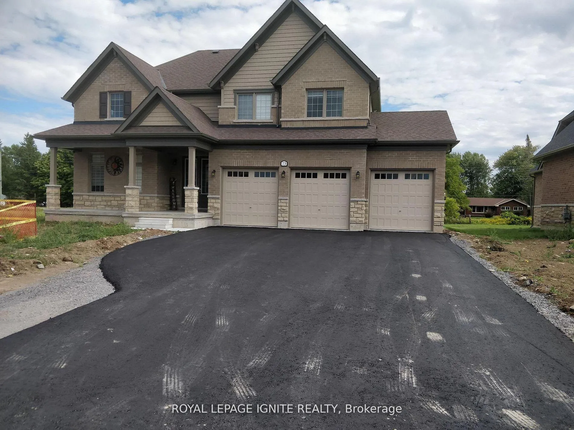 Photo 2 of 73 Summer Breeze Drive, Quinte West, Murray Ward — HOMEH