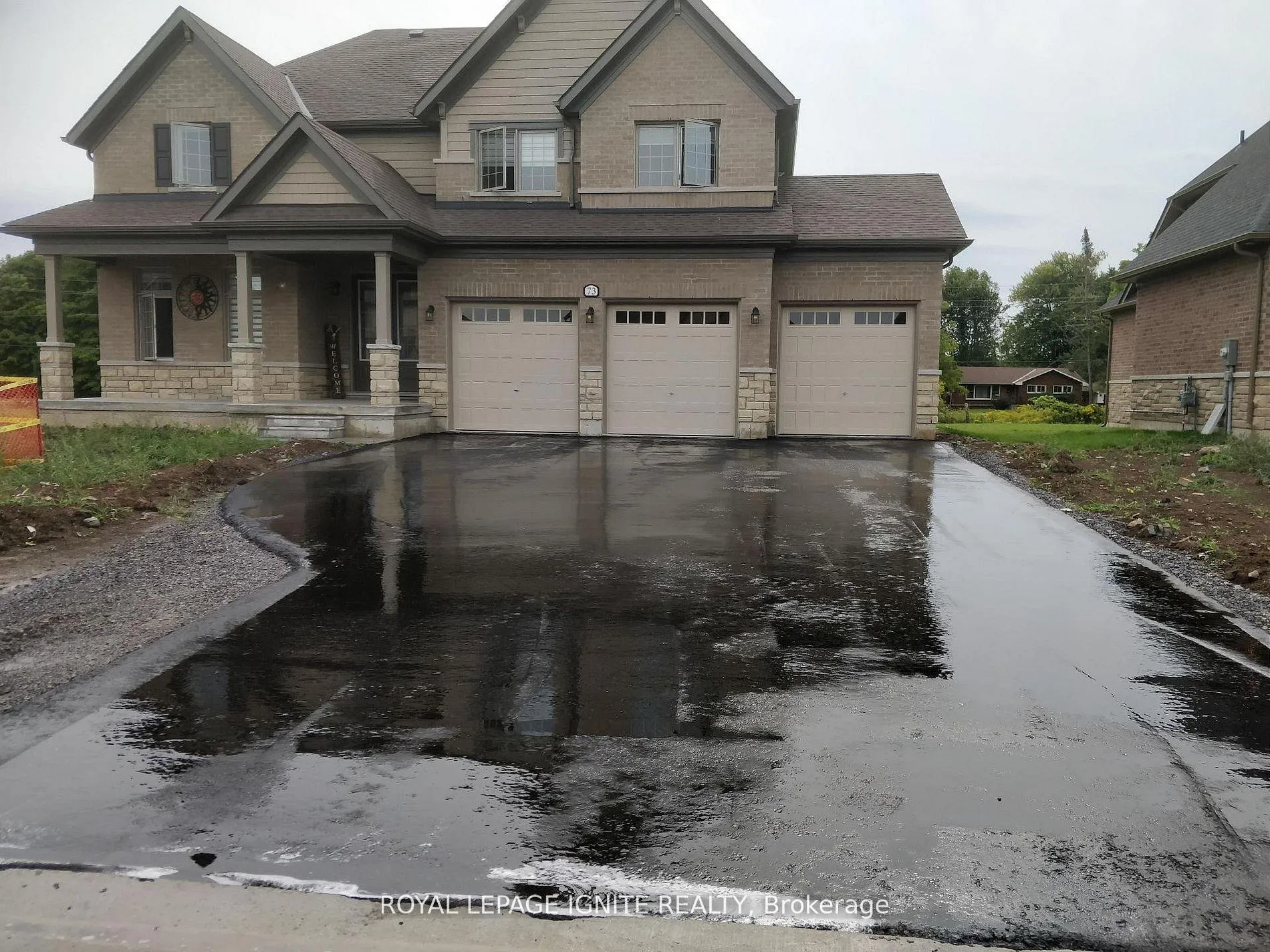 Photo 3 of 73 Summer Breeze Drive, Quinte West, Murray Ward — HOMEH