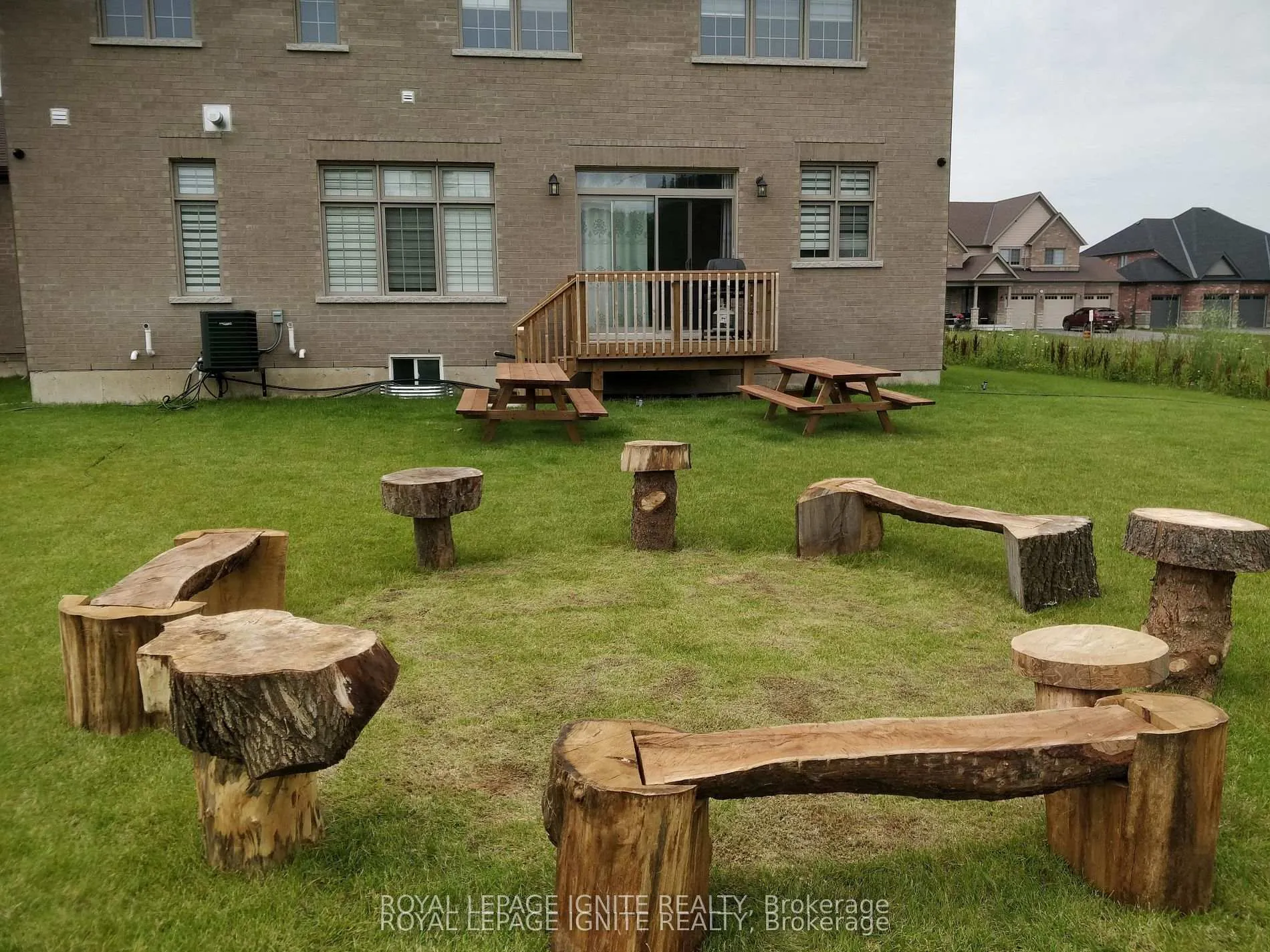 Photo 49 of 73 Summer Breeze Drive, Quinte West, Murray Ward — HOMEH