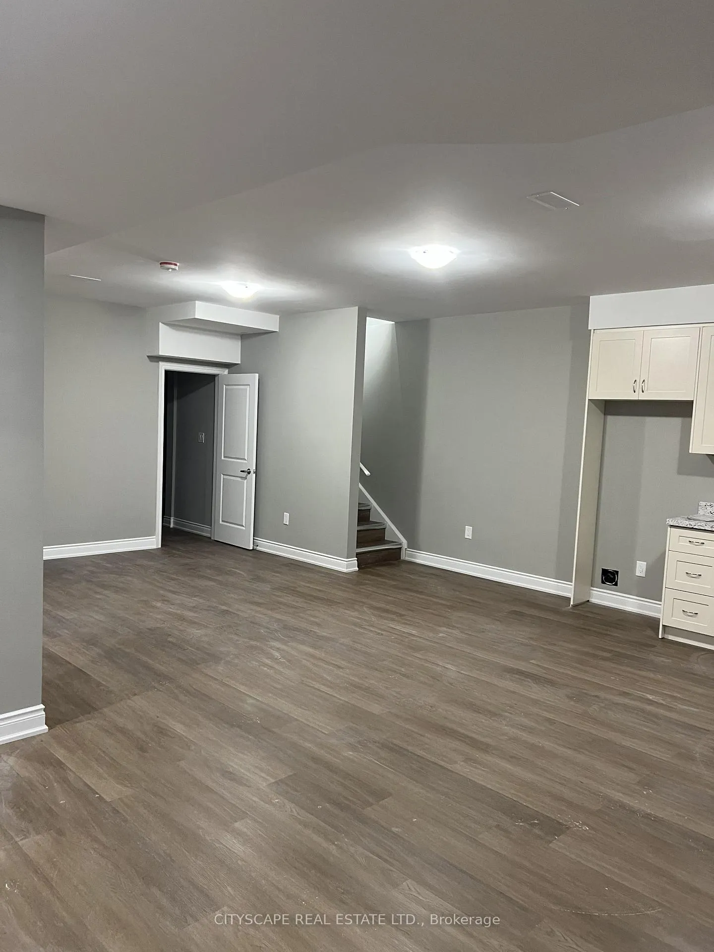 Photo 3 of Unit Bsmt, 2862 Shortreed Gardens, Pickering, Rural Pickering — HOMEH