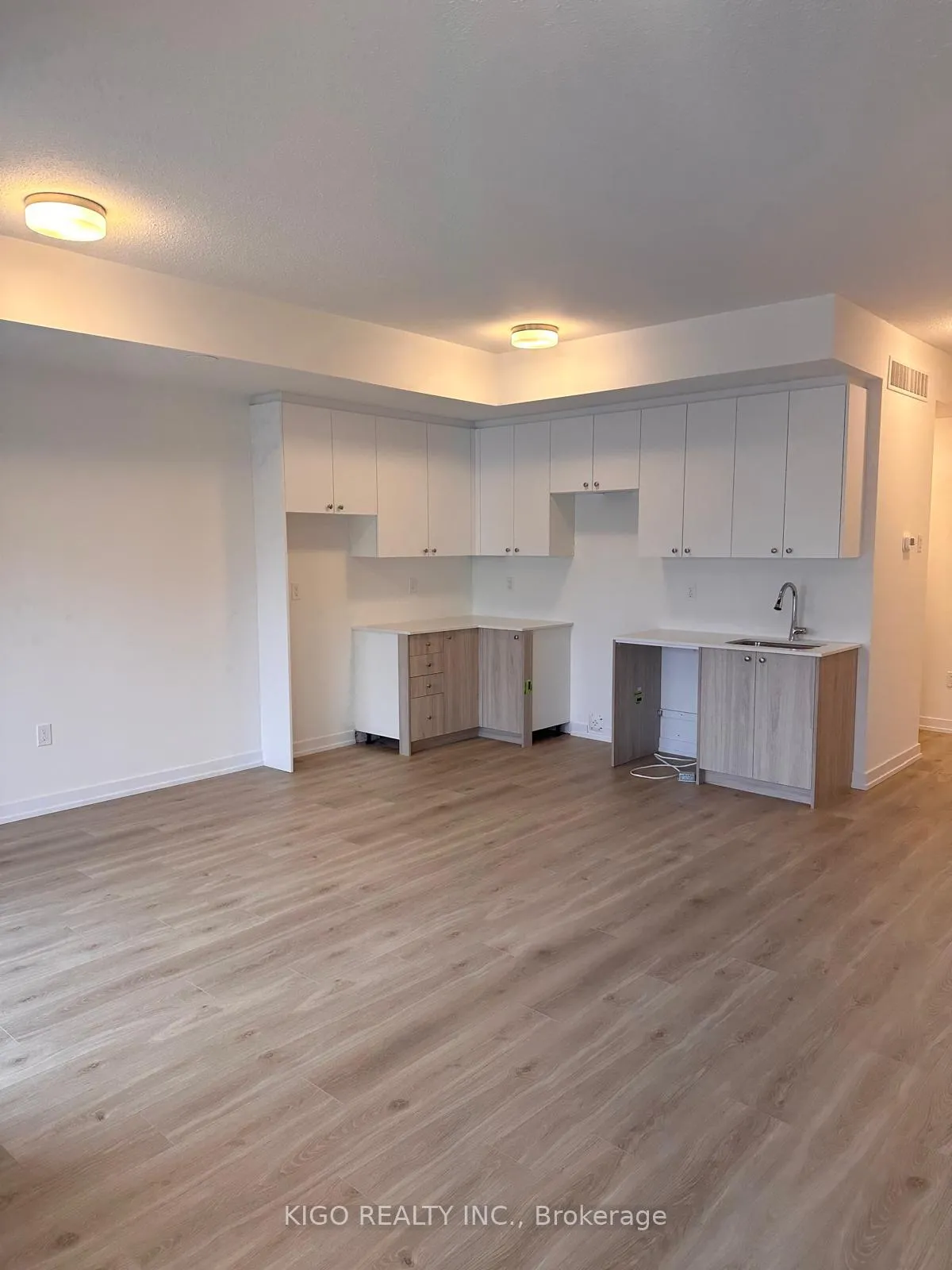 Photo 9 of Unit Q13, 25 Palace Street, Kitchener — HOMEH