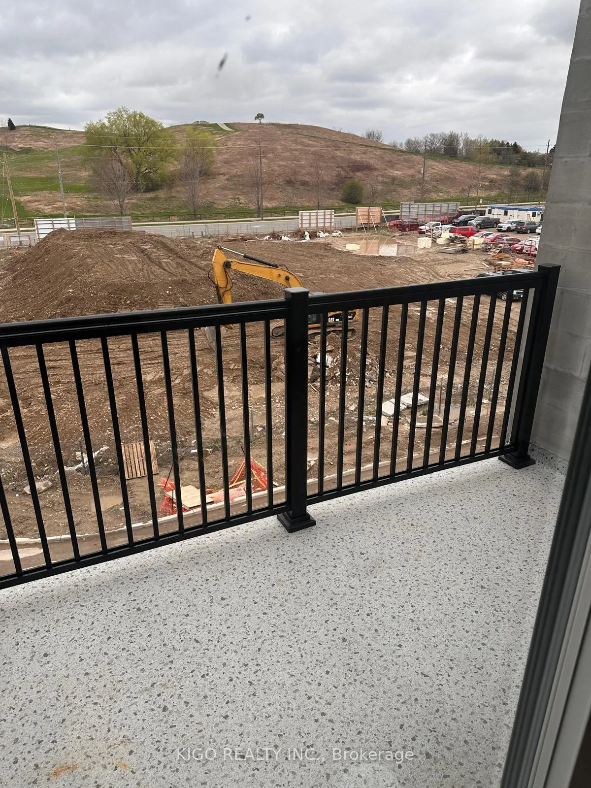 Photo 15 of Unit Q13, 25 Palace Street, Kitchener — HOMEH