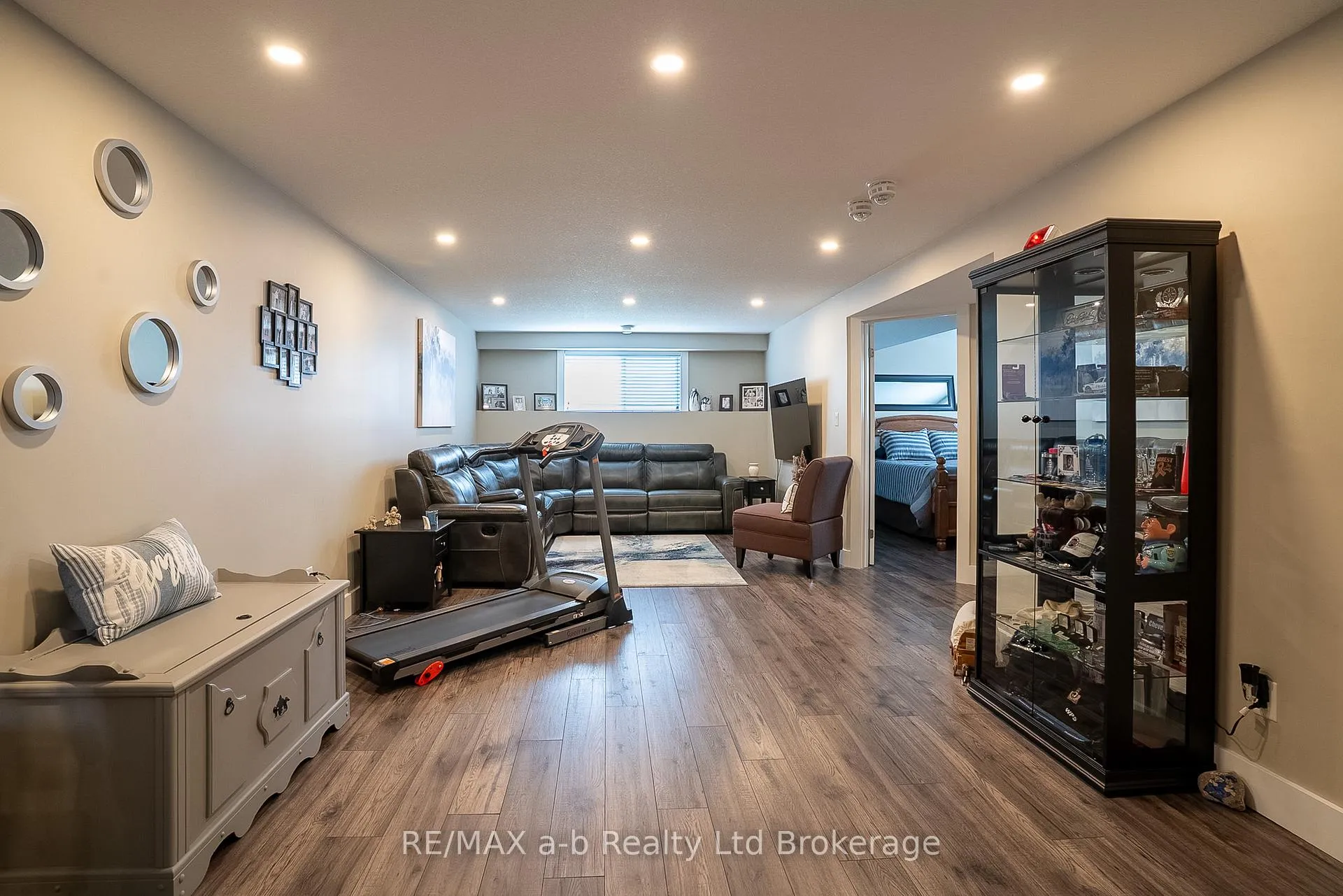 Photo 21 of 136 Maple Lane, Tillsonburg — HOMEH