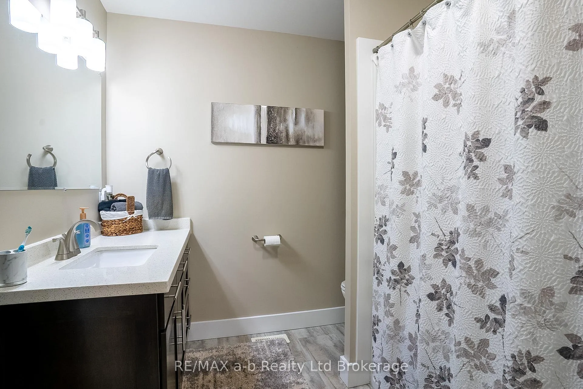 Photo 25 of 136 Maple Lane, Tillsonburg — HOMEH