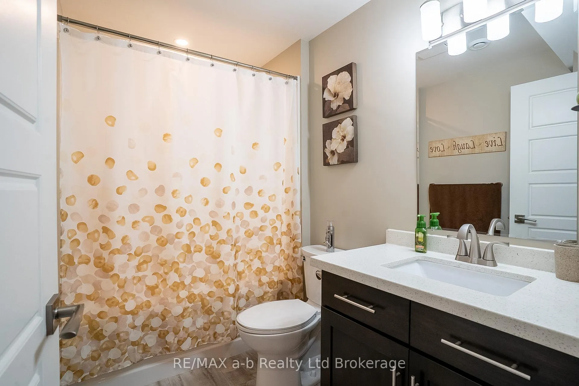 Photo 26 of 136 Maple Lane, Tillsonburg — HOMEH