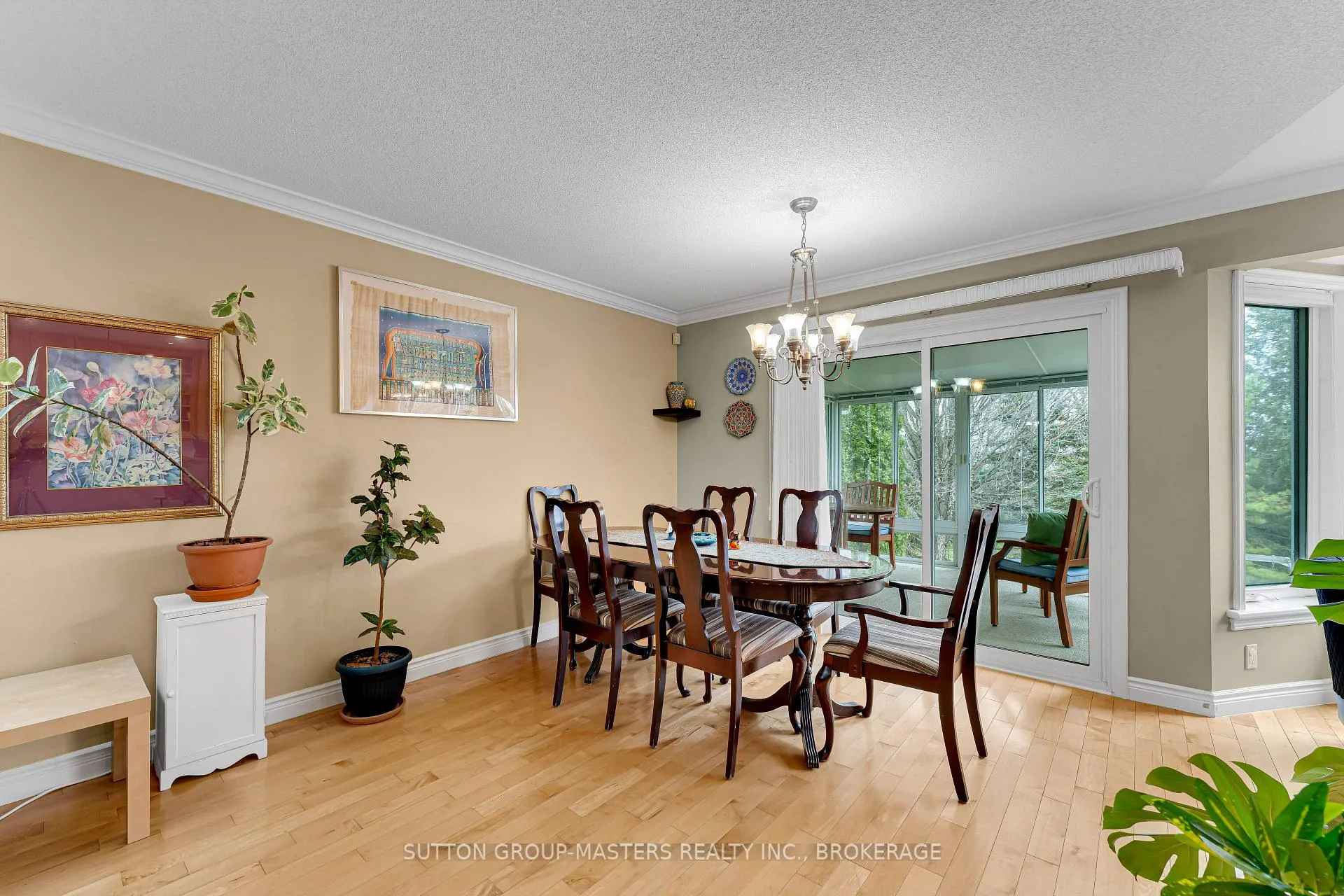Photo 18 of 606 Arbour Crescent, Kingston, East Gardiners Rd — HOMEH