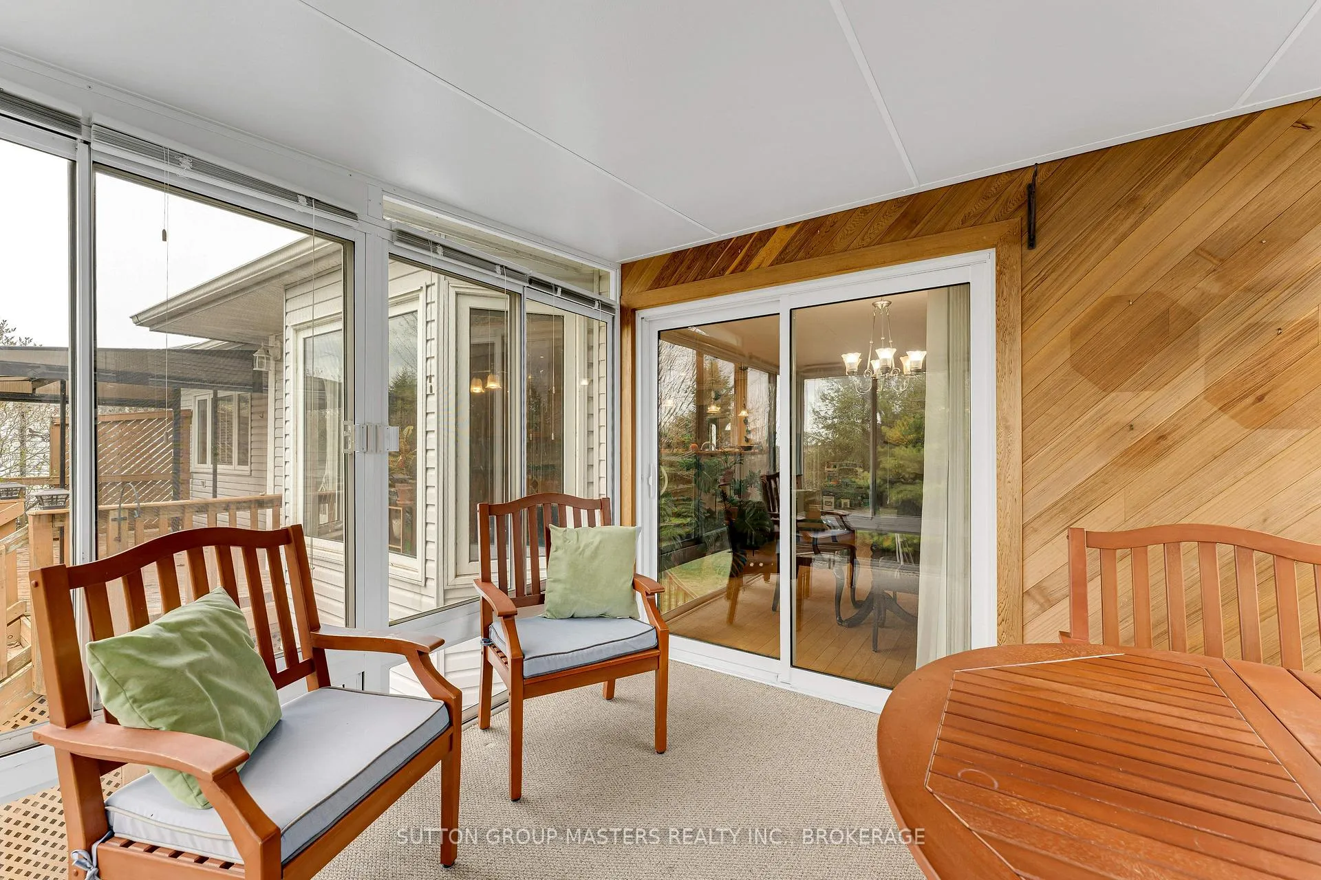 Photo 20 of 606 Arbour Crescent, Kingston, East Gardiners Rd — HOMEH