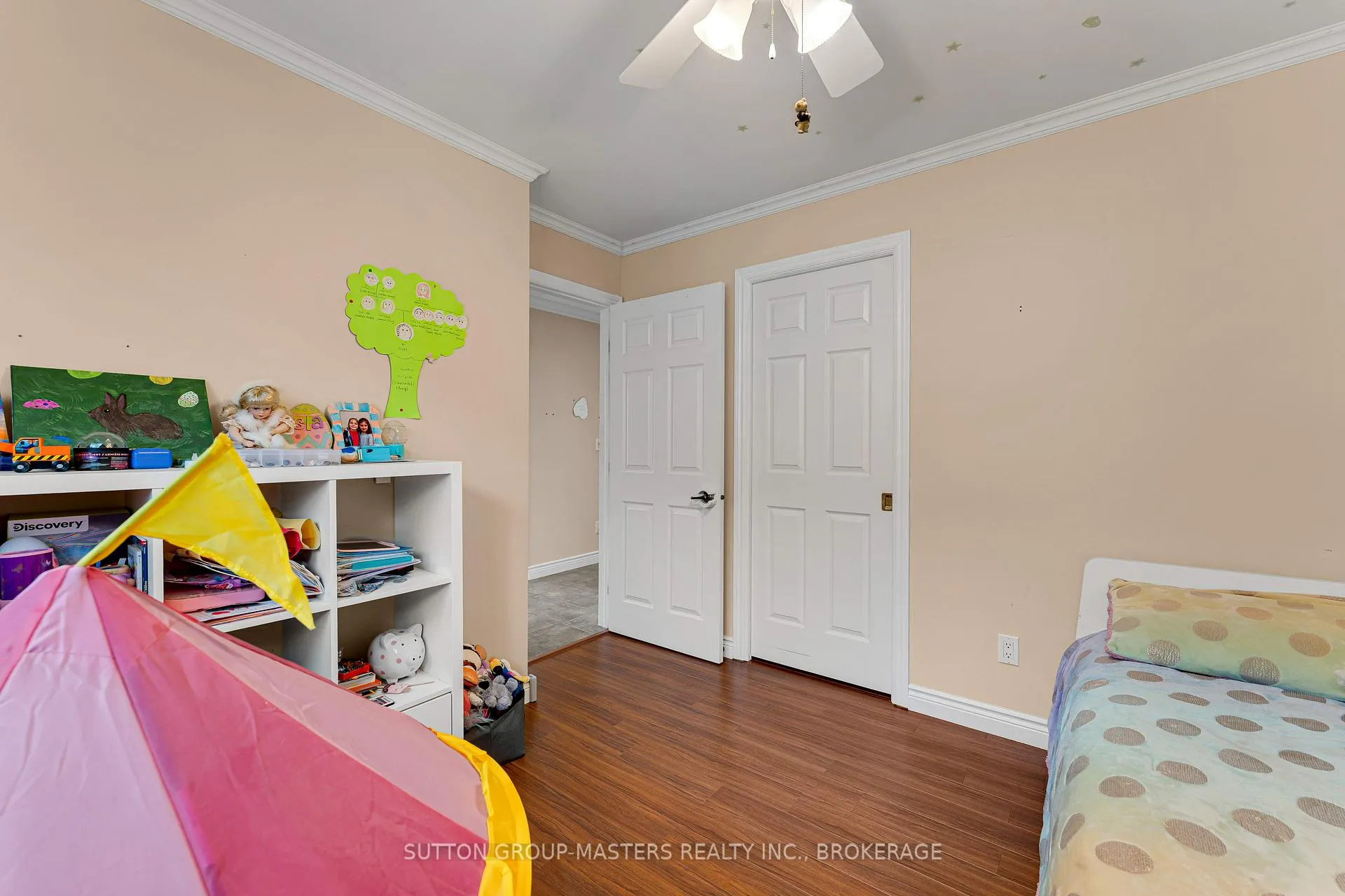 Photo 29 of 606 Arbour Crescent, Kingston, East Gardiners Rd — HOMEH