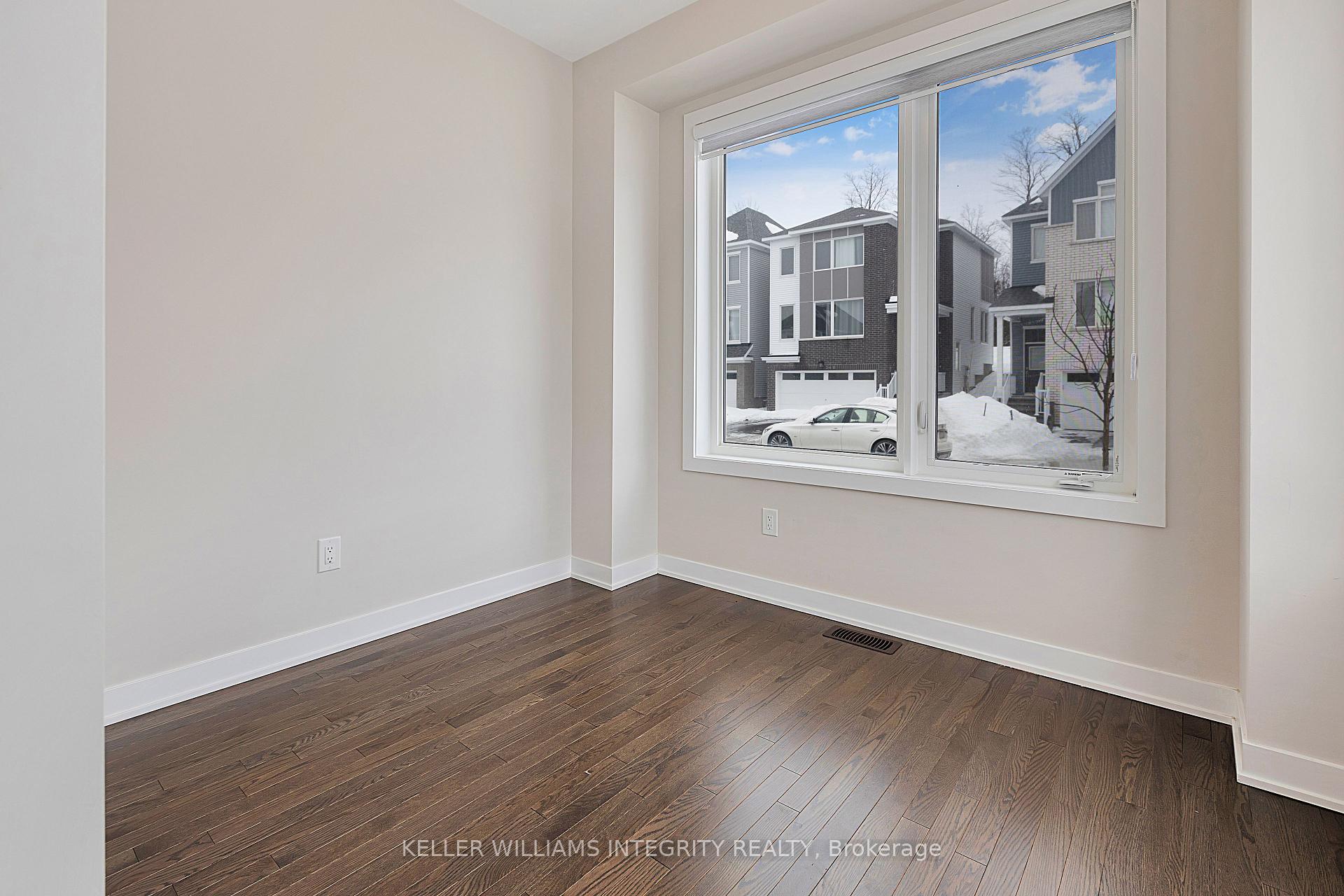 Photo 14 of 349 Appalachian Circle, Ottawa, Barrhaven - Half Moon Bay — HOMEH