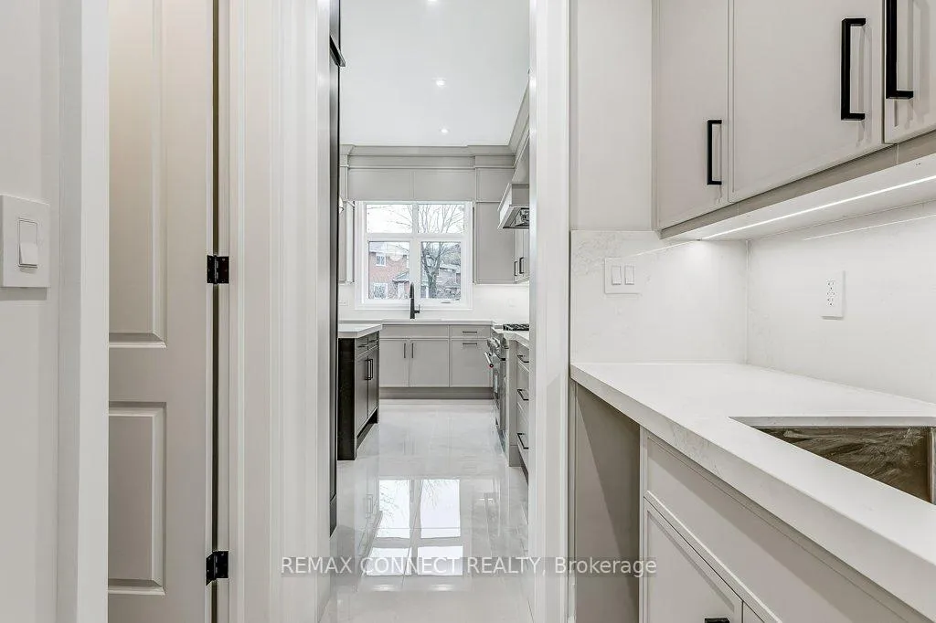 Photo 7 of 391 Rosebank Road, Pickering, Rosebank — HOMEH