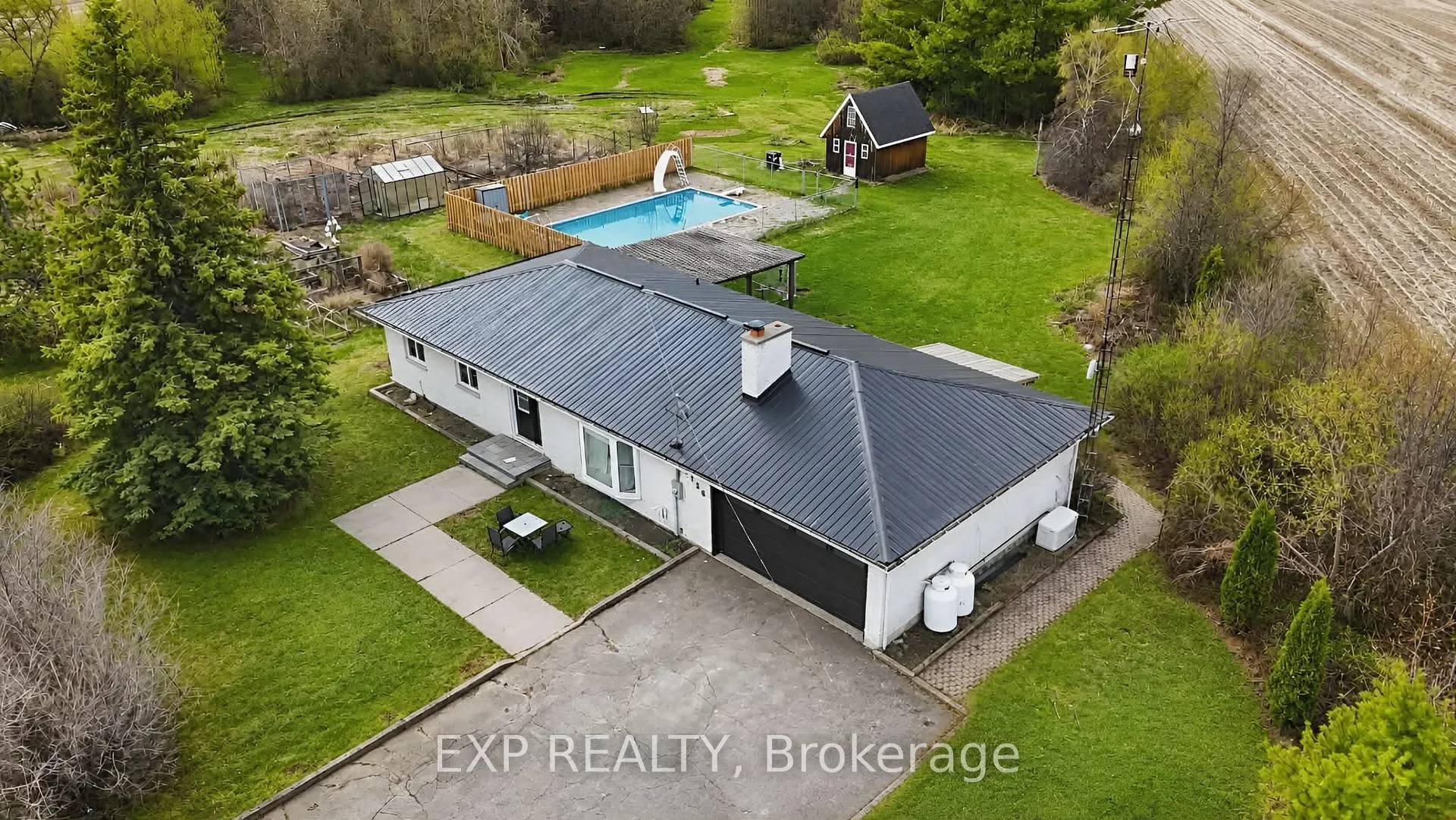 Photo 3 of 2956 River Road, Ottawa, Osgoode — HOMEH