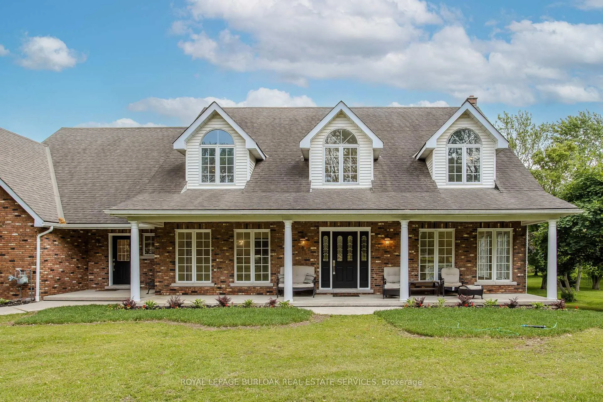 Photo 1 of 331 Lanark Street, Haldimand — HOMEH