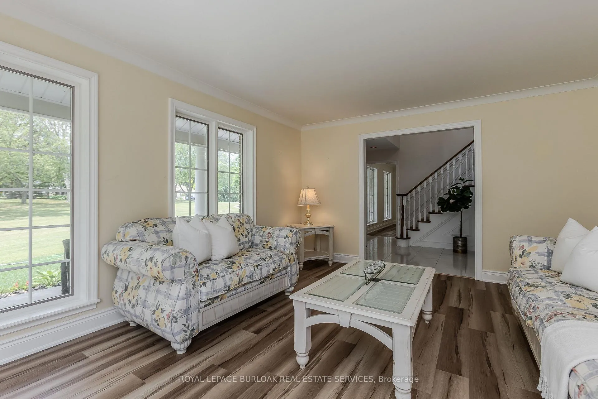 Photo 12 of 331 Lanark Street, Haldimand — HOMEH