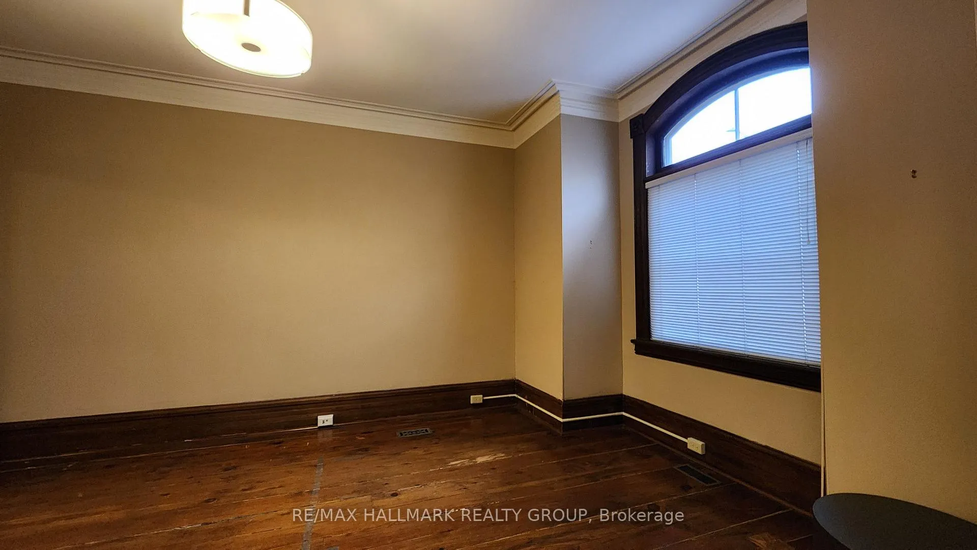 Photo 11 of 113 Murray Street, Ottawa, Lower Town/Byward Market — HOMEH
