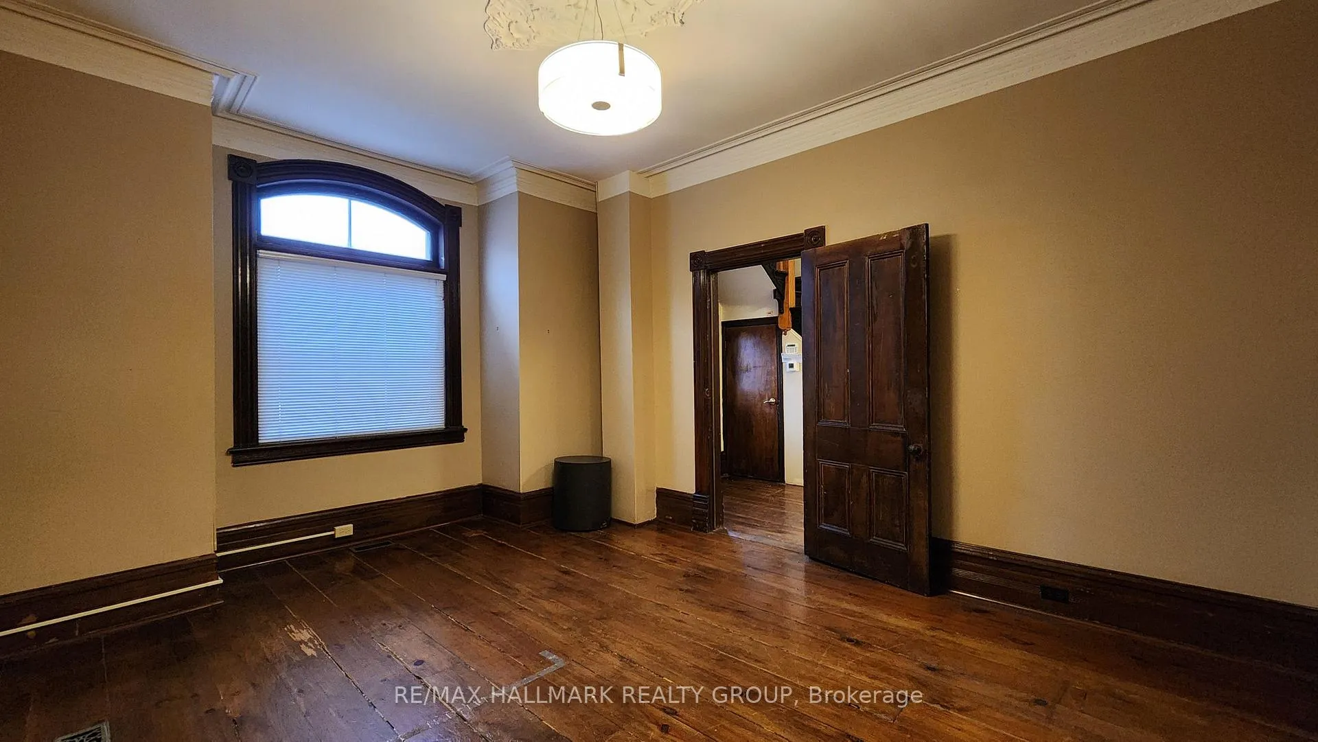 Photo 13 of 113 Murray Street, Ottawa, Lower Town/Byward Market — HOMEH