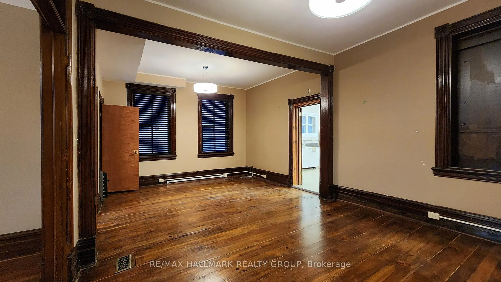 Photo 16 of 113 Murray Street, Ottawa, Lower Town/Byward Market — HOMEH