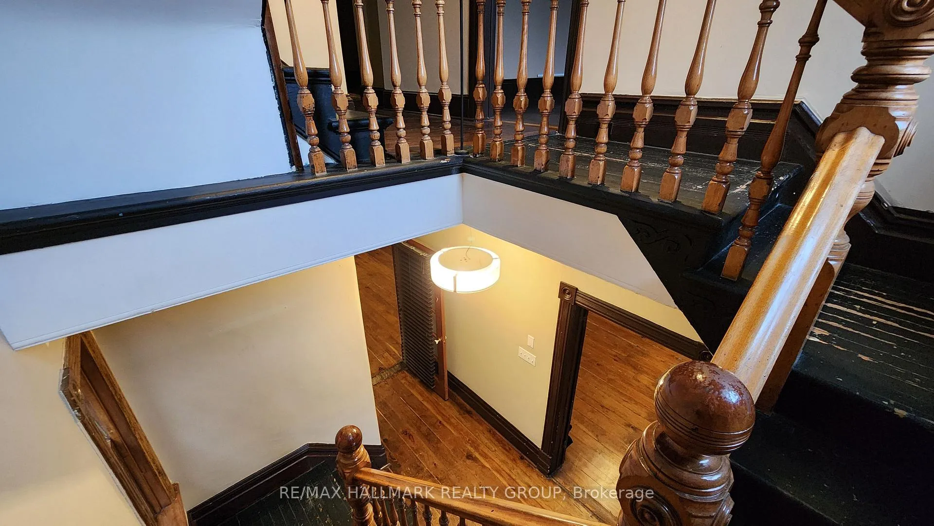 Photo 21 of 113 Murray Street, Ottawa, Lower Town/Byward Market — HOMEH