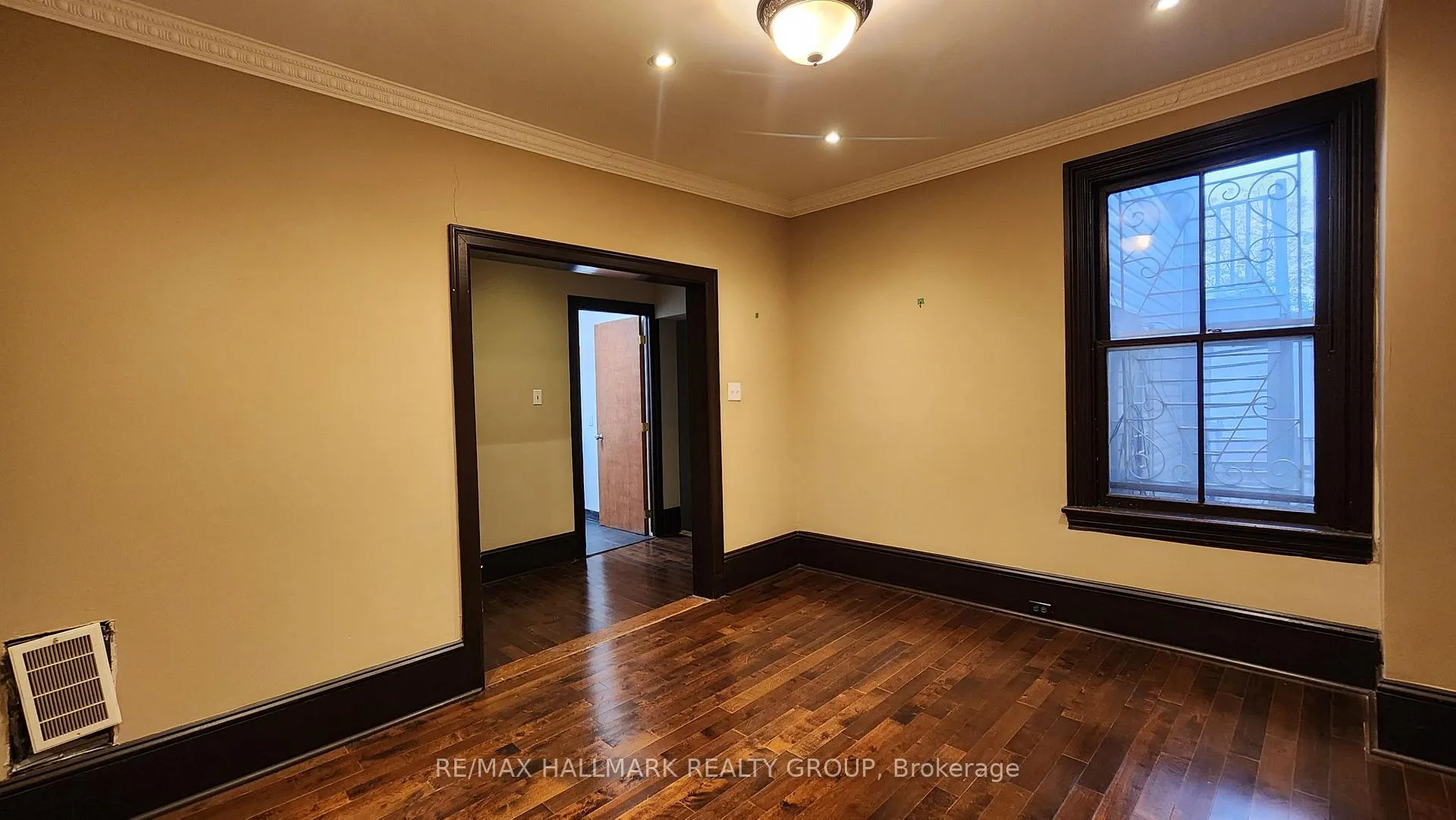 Photo 25 of 113 Murray Street, Ottawa, Lower Town/Byward Market — HOMEH