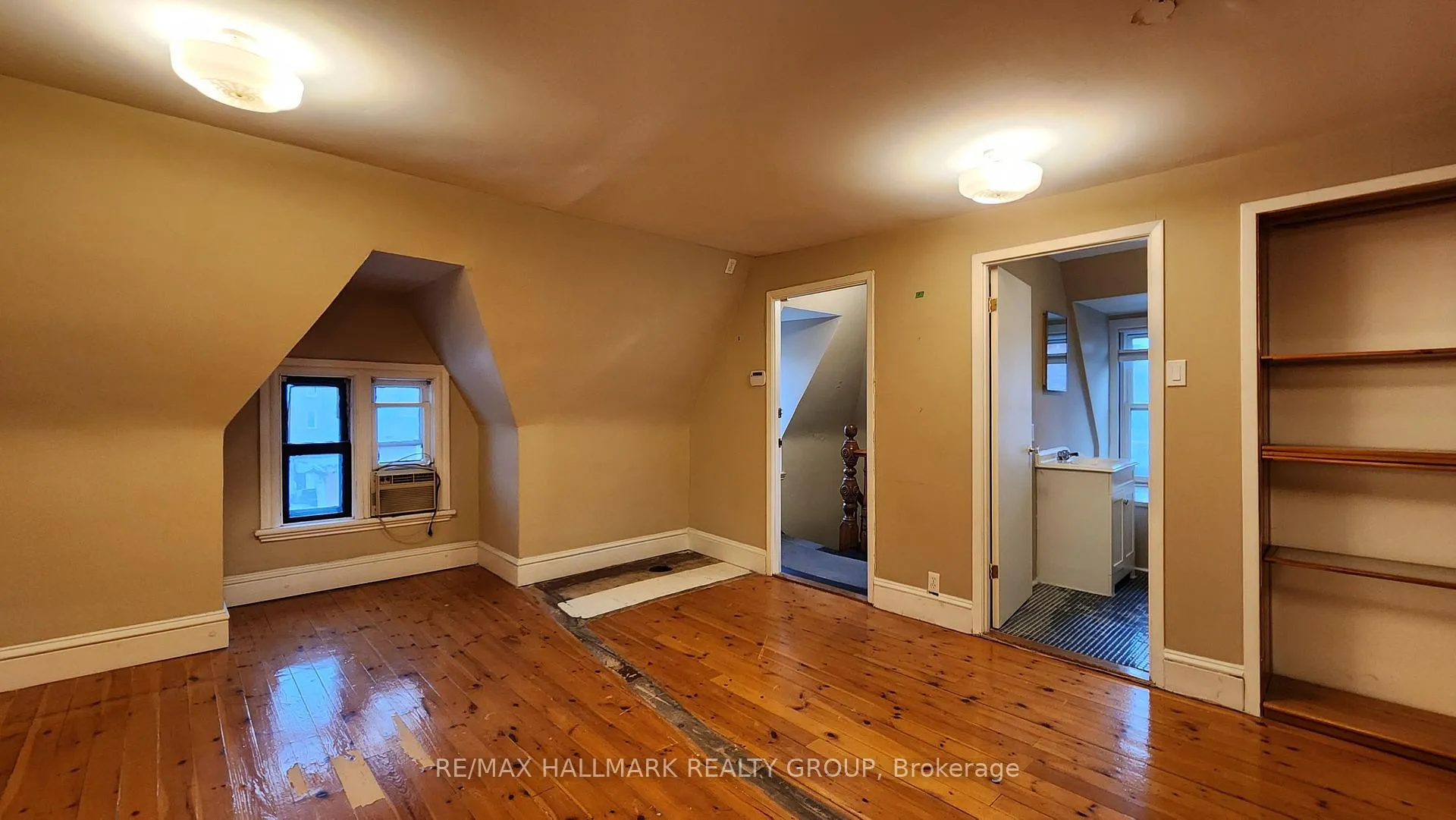 Photo 31 of 113 Murray Street, Ottawa, Lower Town/Byward Market — HOMEH