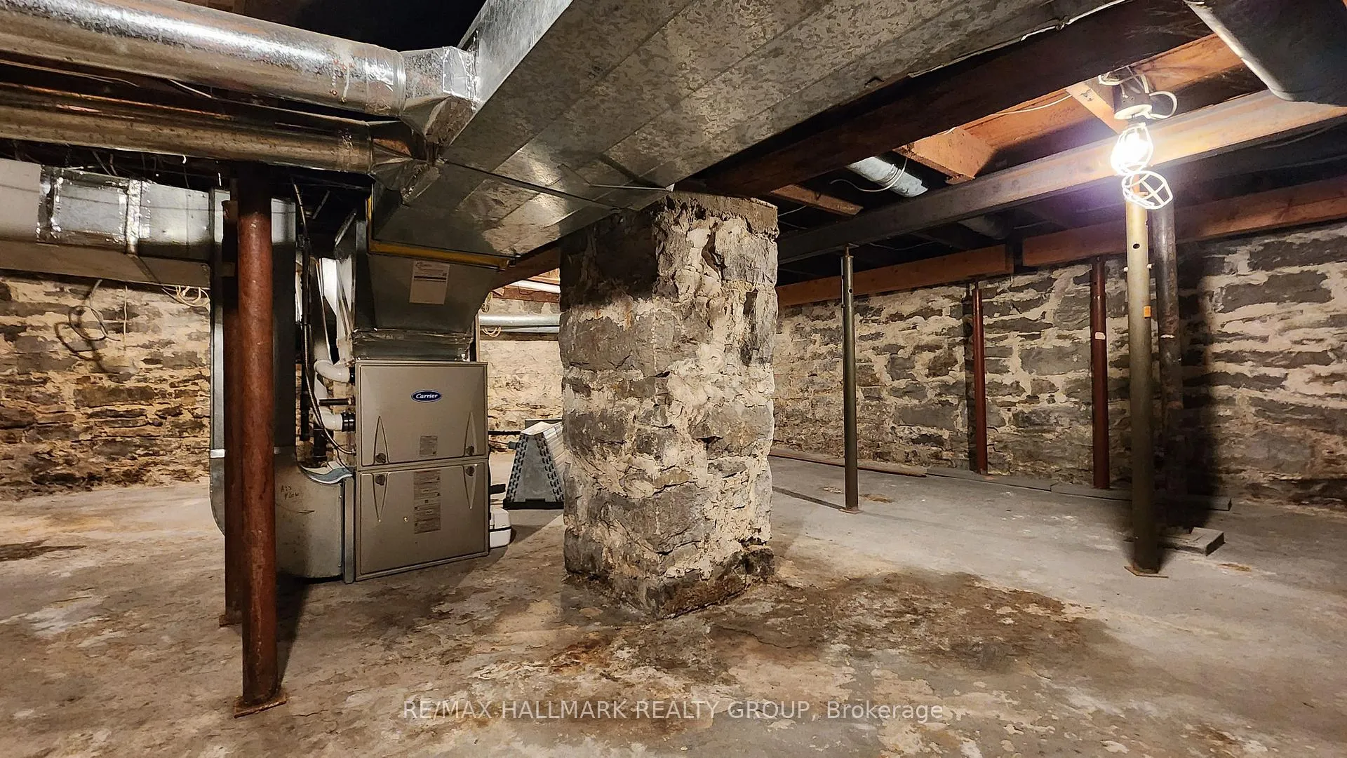 Photo 40 of 113 Murray Street, Ottawa, Lower Town/Byward Market — HOMEH