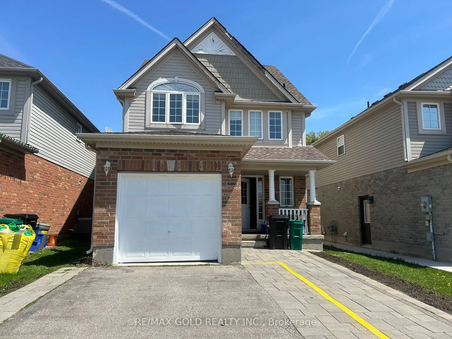 Photo 1 of Unit Upper Level, 283 Newport Drive, Waterloo — HOMEH