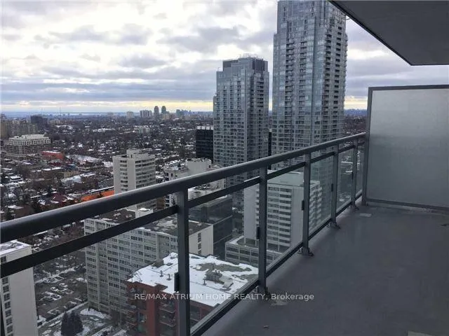 Photo 13 of Unit 2509, 89 Dunfield Avenue, Toronto, Mount Pleasant West — HOMEH