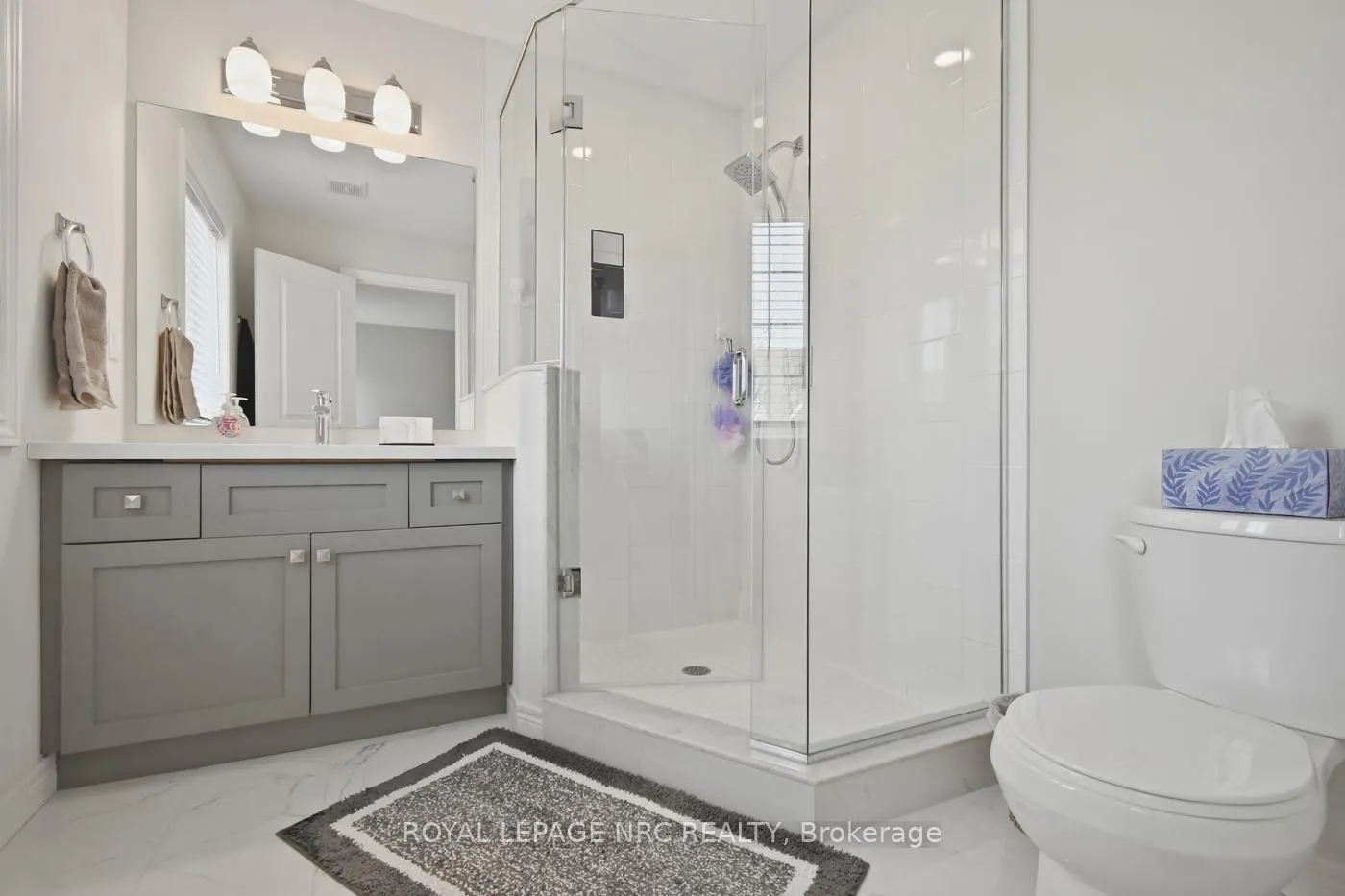 Photo 24 of 107 Dunrobin Lane, Grimsby, Grimsby Beach — HOMEH
