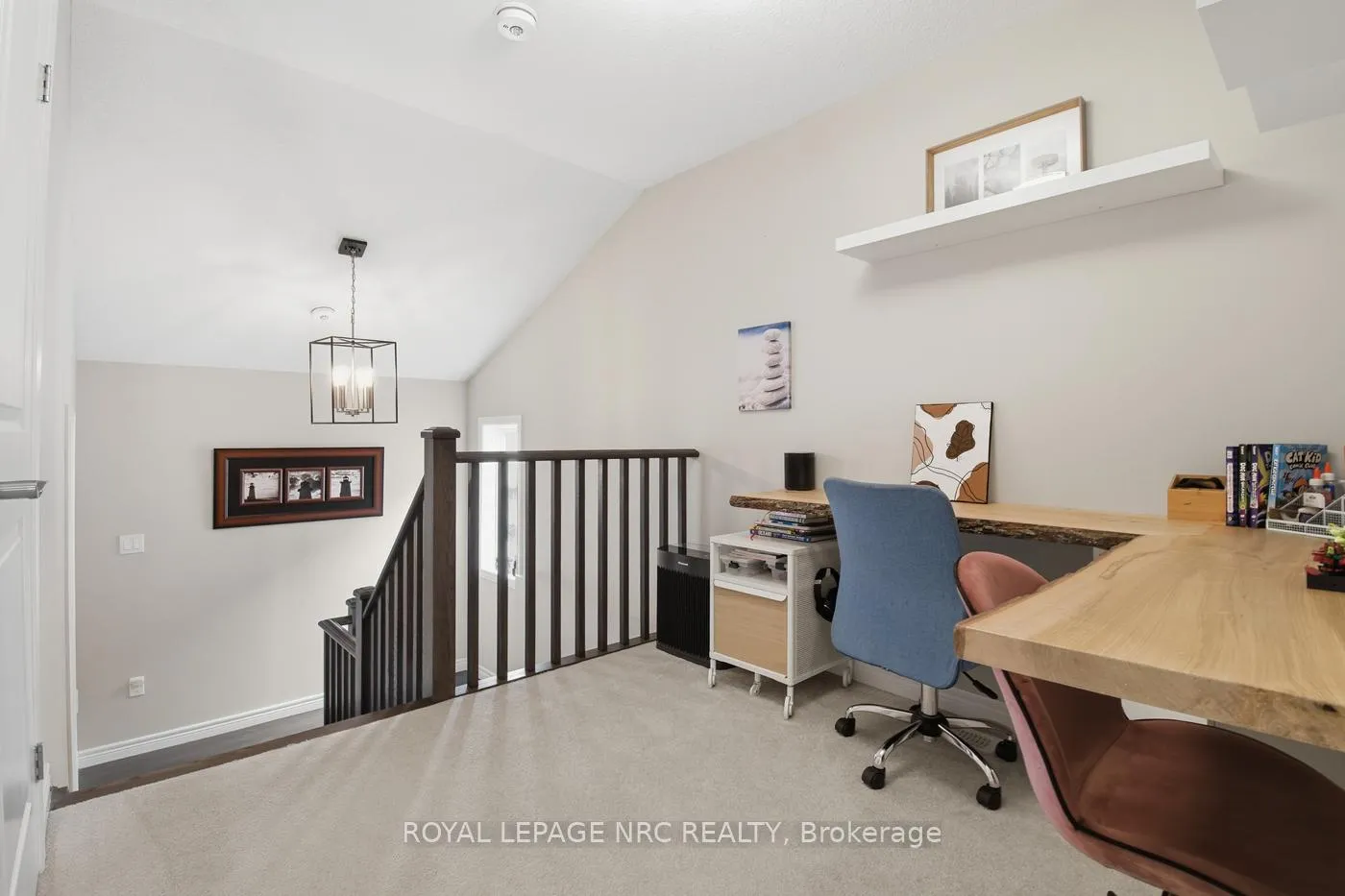Photo 27 of 107 Dunrobin Lane, Grimsby, Grimsby Beach — HOMEH